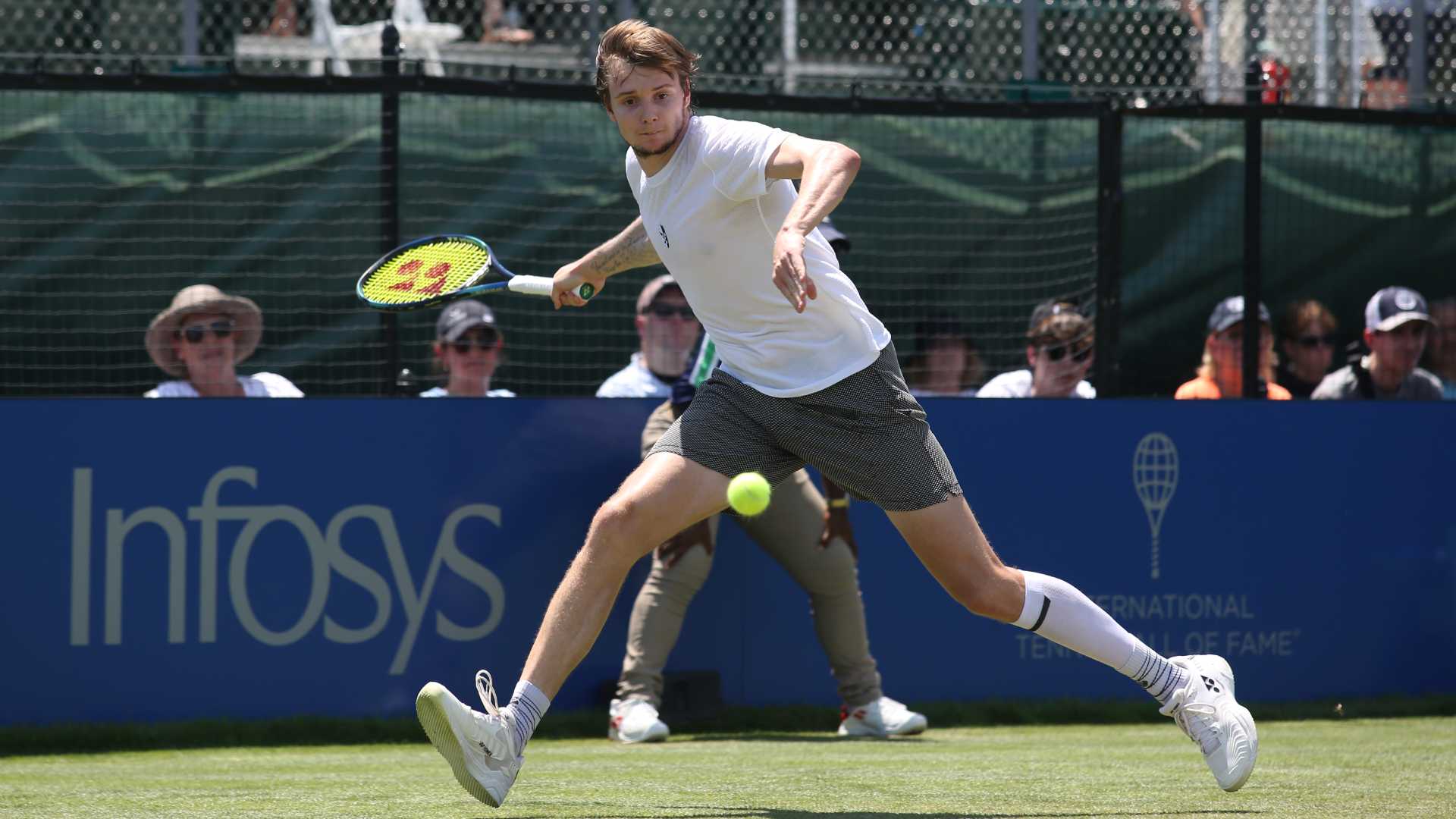 Alexander Bublik Frustrates Andy Murray In Newport QFs ATP Tour Tennis