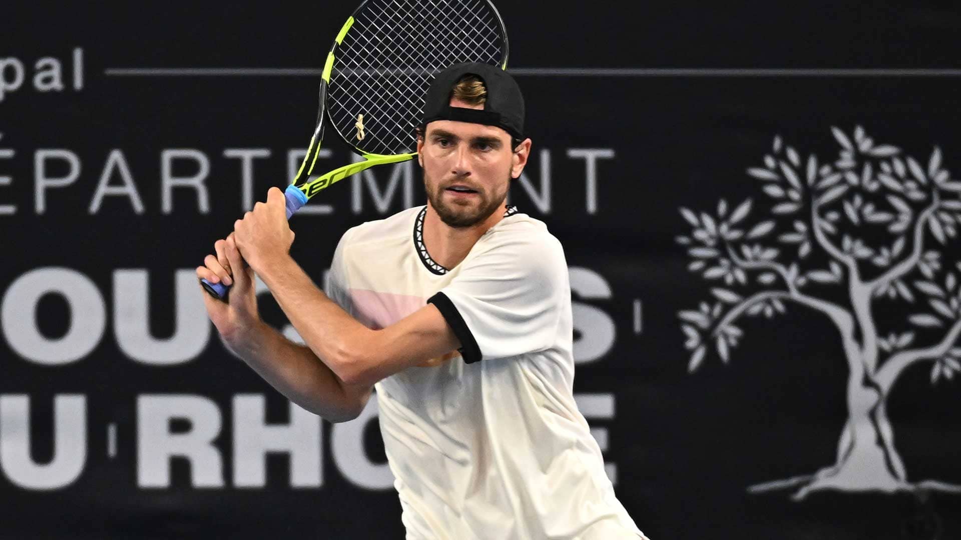 Maxime Cressy Lets Go and Claws Into Marseille Second Round ATP Tour Tennis