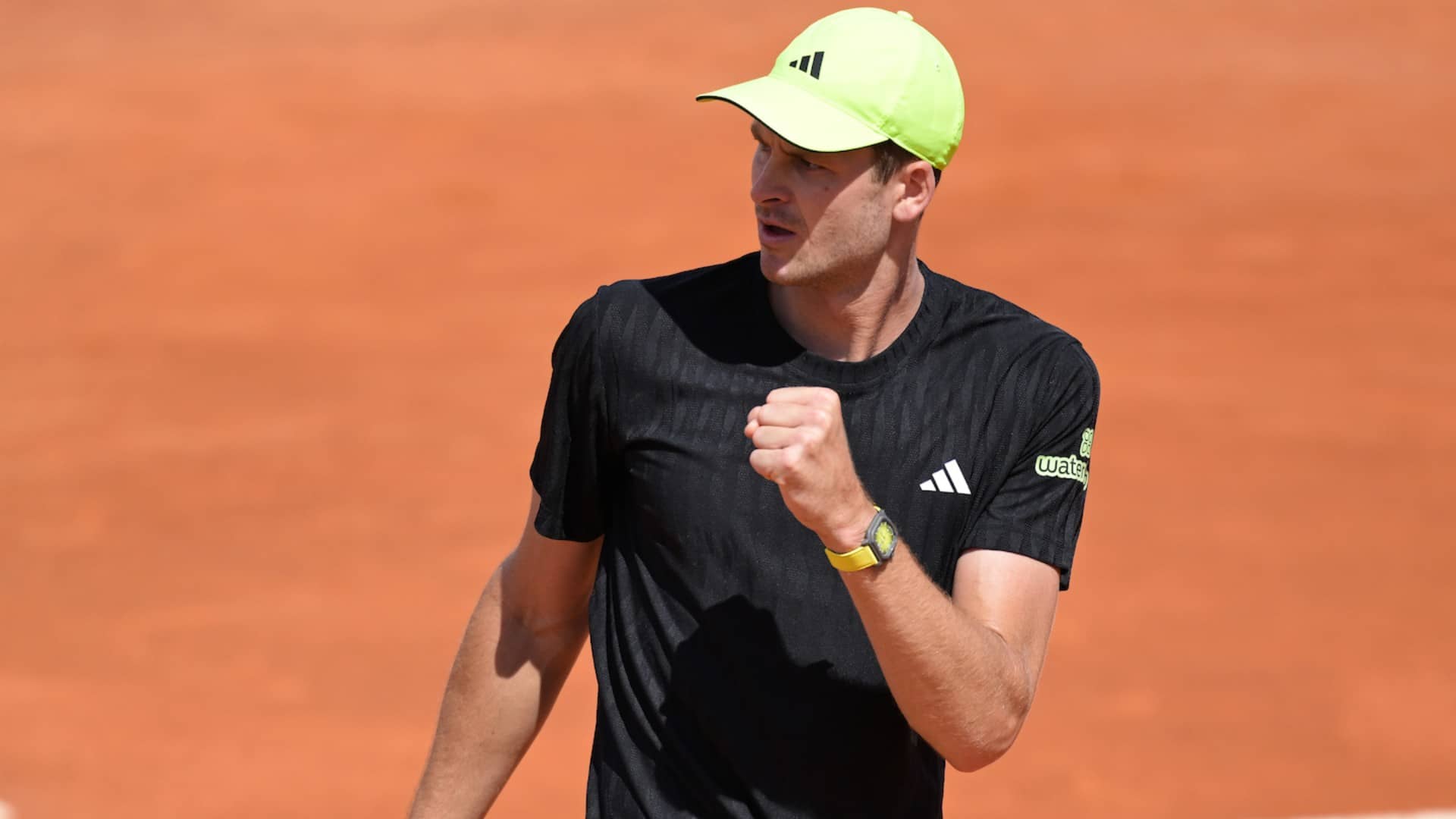 Hubert Hurkacz firma sus sus primeros cuartos de M1000 desde Cincinnati en agosto pasado.