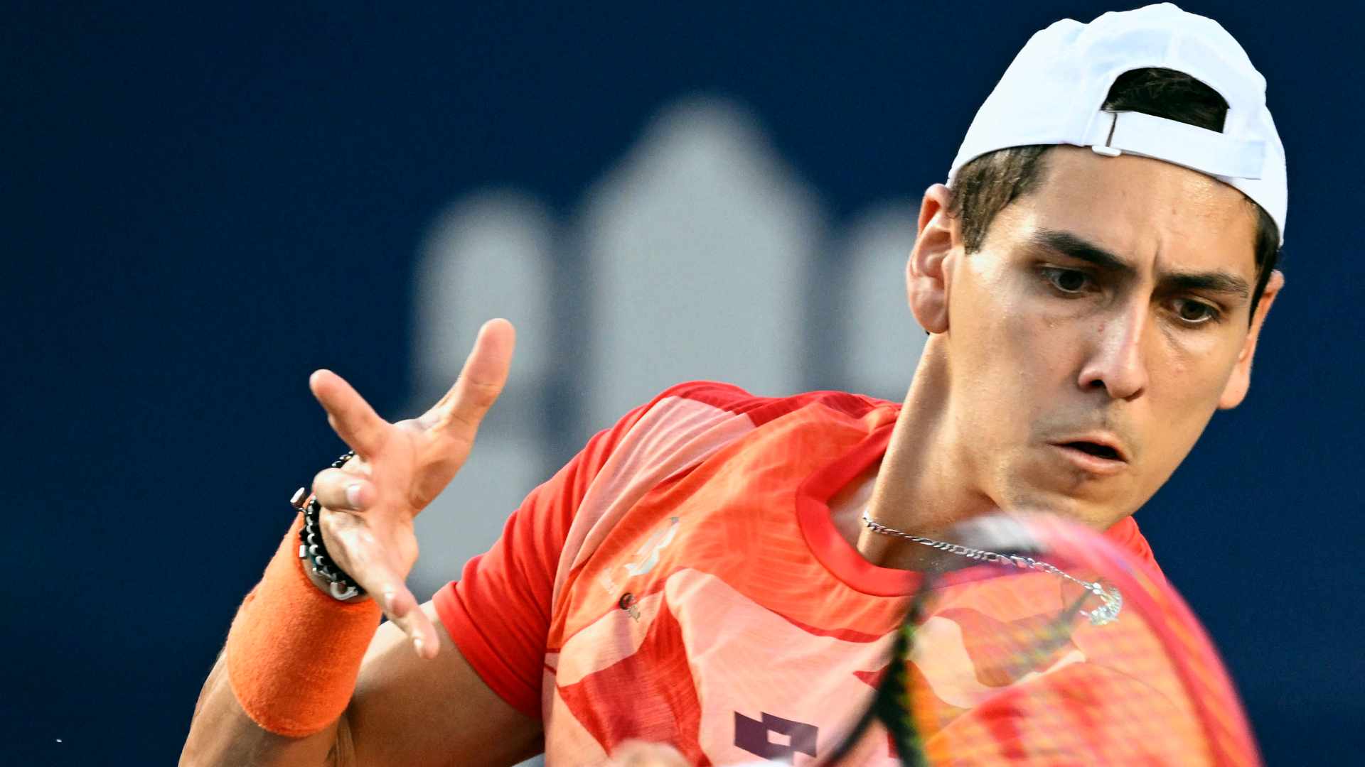 Alejandro Tabilo avanza a segunda ronda del ASB Classic de Auckland.