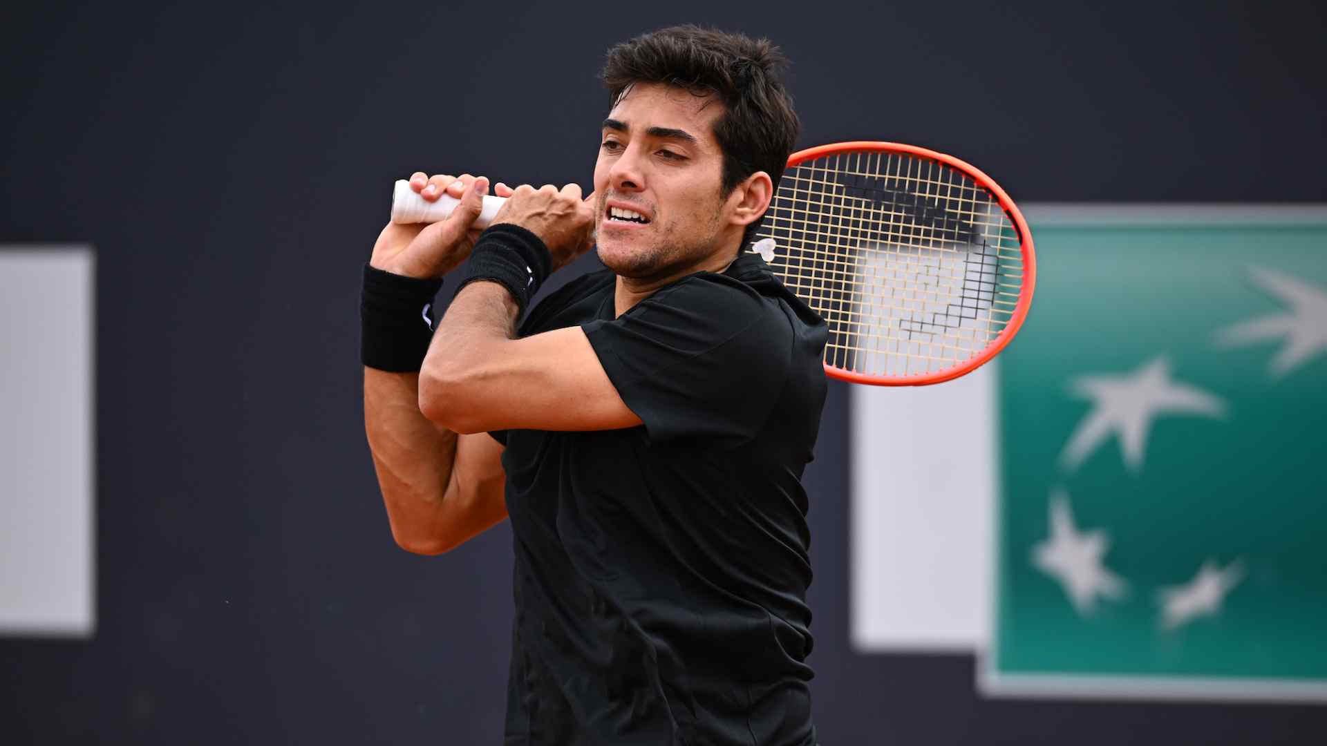 Cristian Garín supera a Tommy Paul para avanzar a tercera ronda en el ATP Masters 1000 de Roma.
