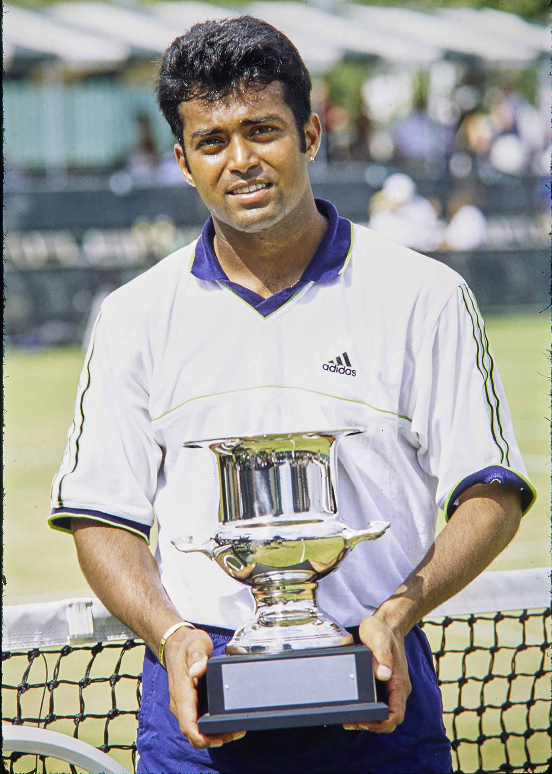 Paes