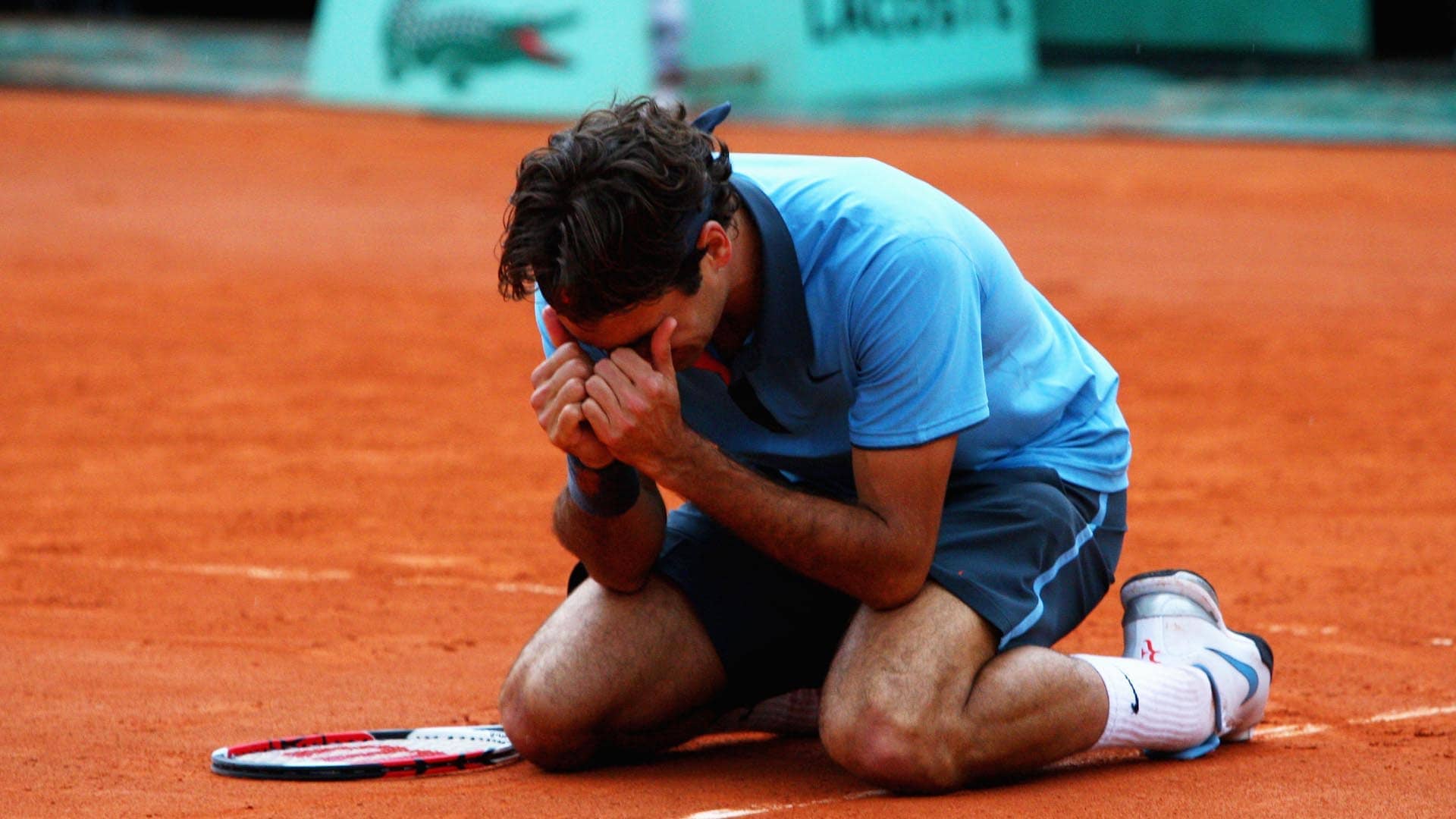 <a href='https://www.atptour.com/es/players/roger-federer/f324/overview'>Roger Federer</a>