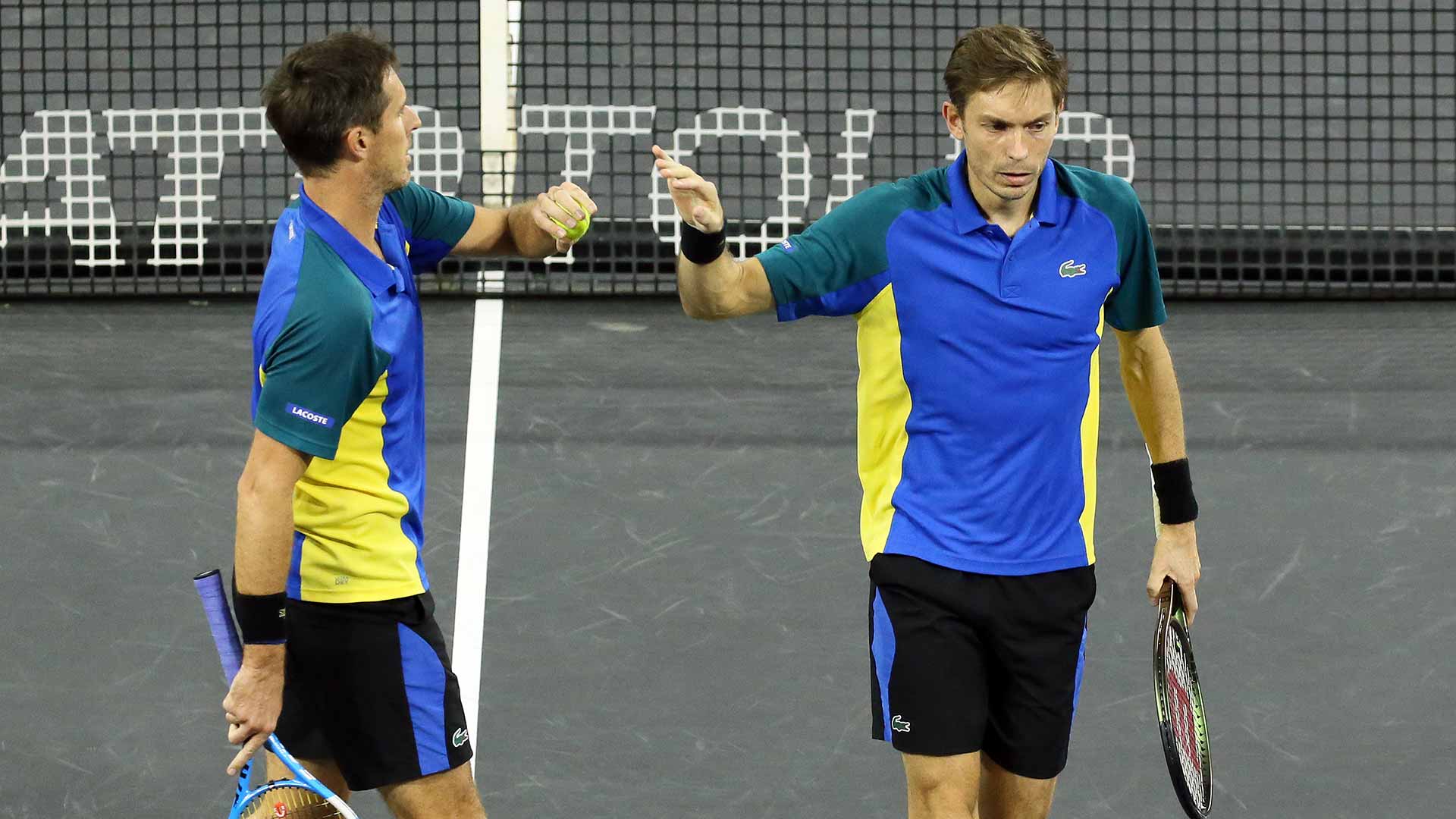 Edouard Roger-Vasselin and Nicolas Mahut defeat Ivan Dodig and Austin Krajicek on Sunday in Florence.
