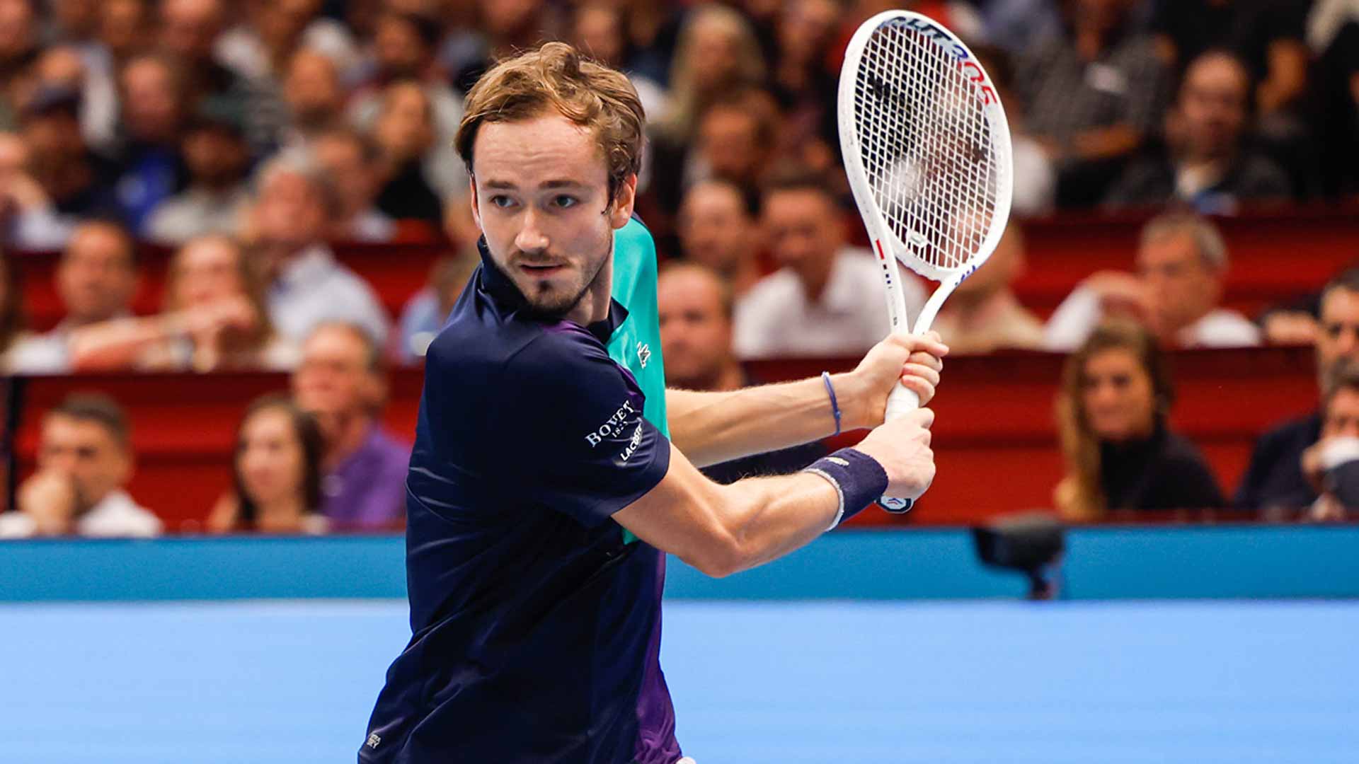 Daniil Medvedev in action against Dominic Thiem on Thursday in Vienna.