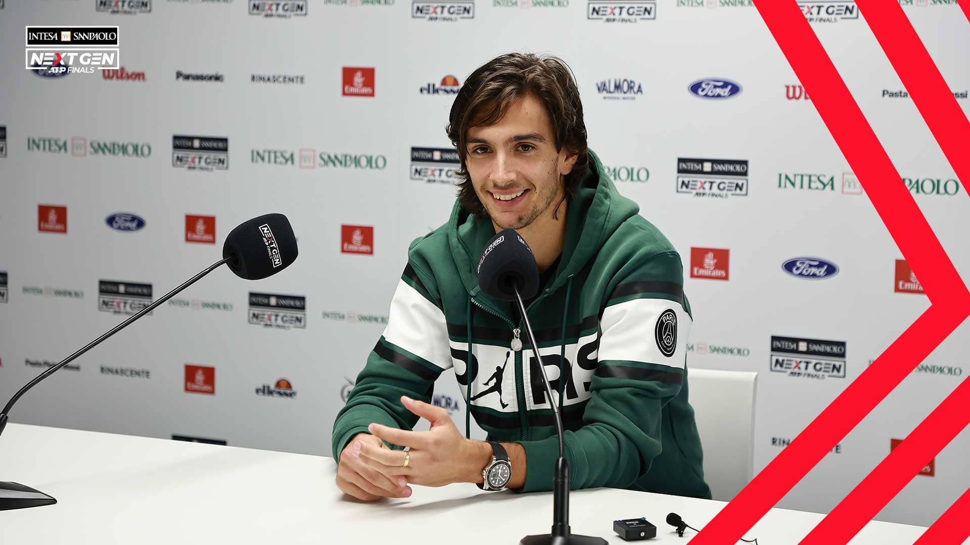 Lorenzo Musetti discusses his cooking skills, sports and more...