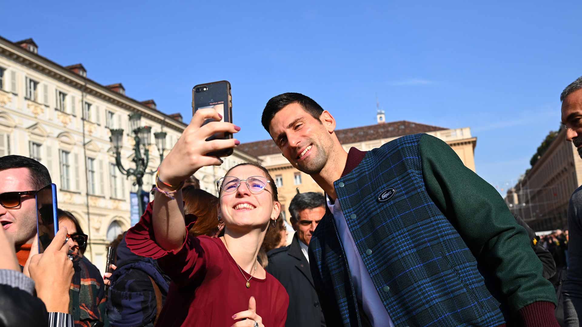 <a href='https://www.atptour.com/en/players/novak-djokovic/d643/overview'>Novak Djokovic</a> enjoying the 2022 <a href='https://www.atptour.com/en/tournaments/nitto-atp-finals/605/overview'>Nitto ATP Finals</a> media day.