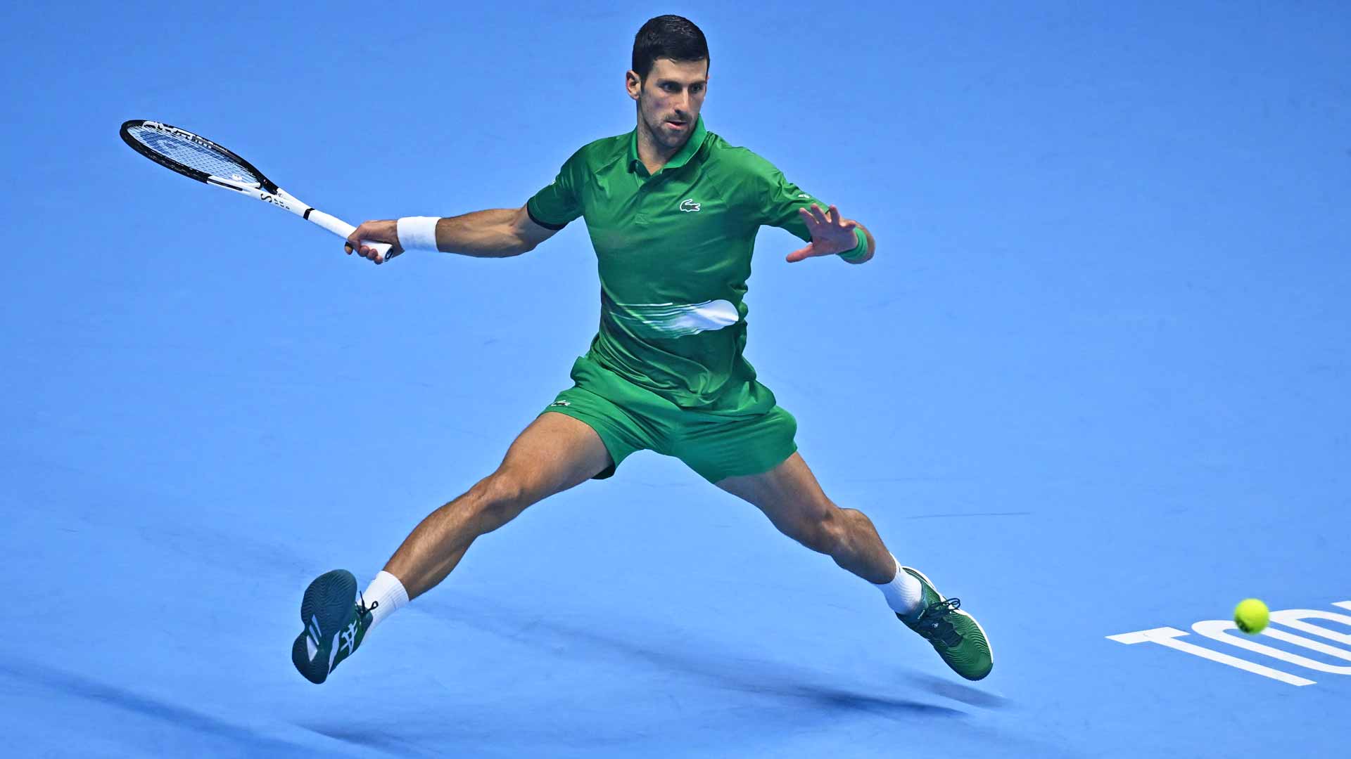 Novak Djokovic, durante su partido ante Casper Ruud el domingo en las Nitto ATP Finals de Turín.