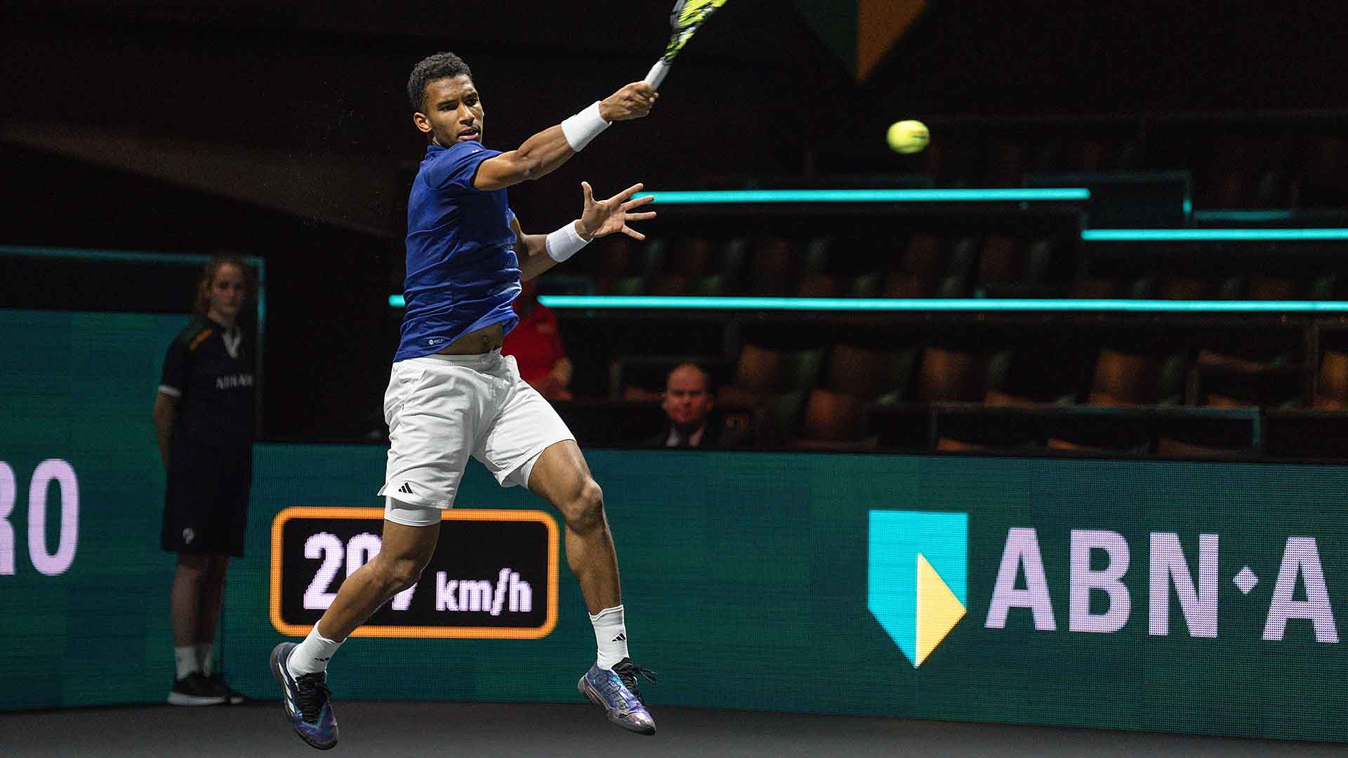 Felix Auger-Aliassime regresa al escenario donde logró su primer título ATP Tour en 2022.