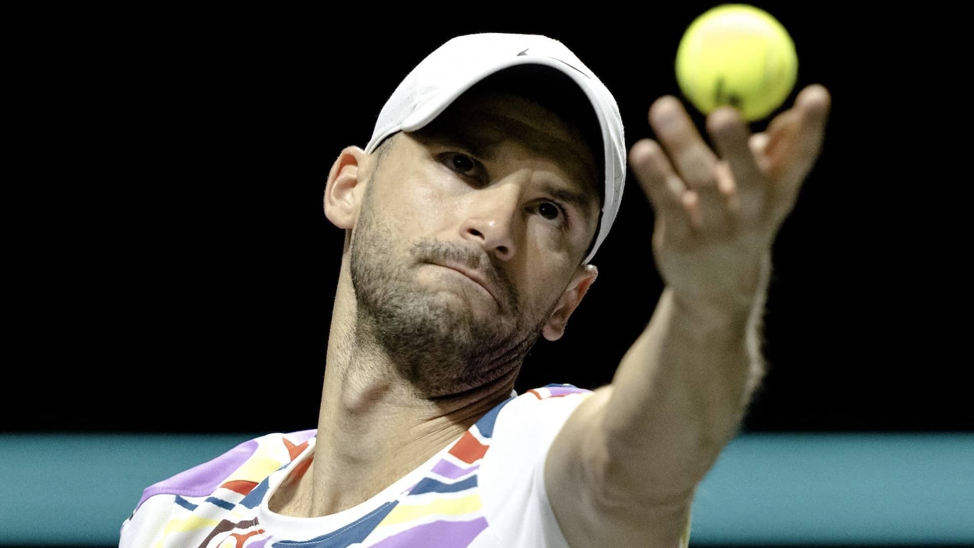 Grigor Dimitrov, durante su partido en Róterdam de este viernes.