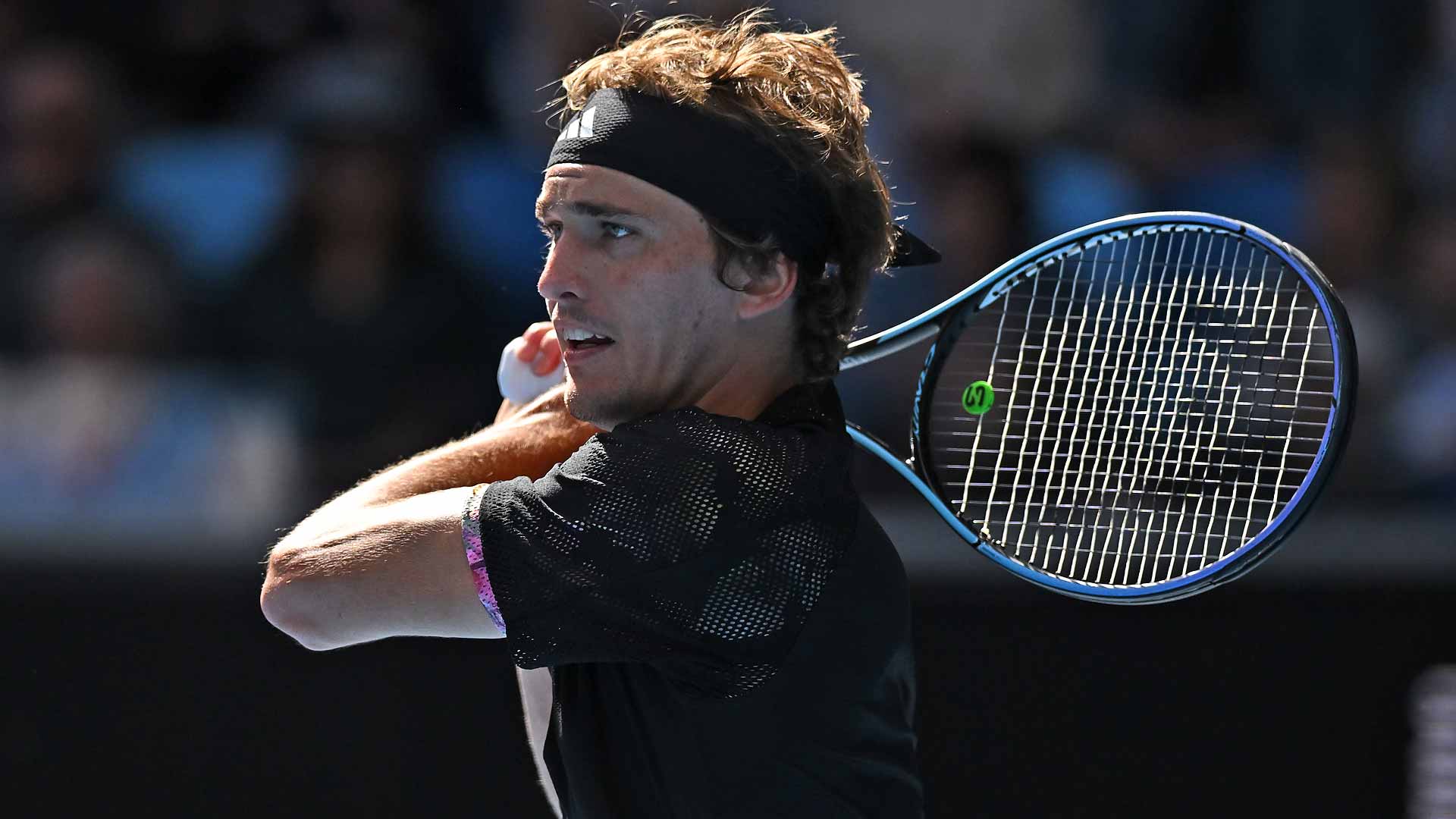 Alexander Zverev rallies past Jiri Lehecka to reach the second round in Dubai.