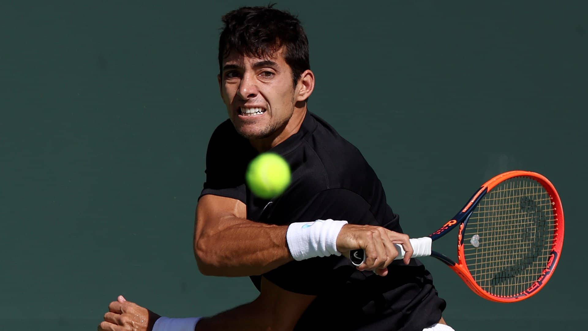 Cristian Garin debutó con triunfo en la previa del Miami Open presented by Itau.