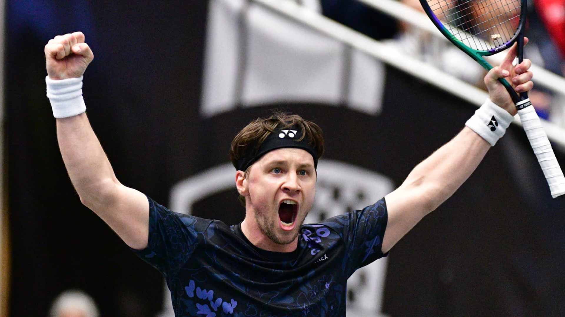 Ricardas Berankis celebrates winning the 2023 St. Brieuc Challenger.