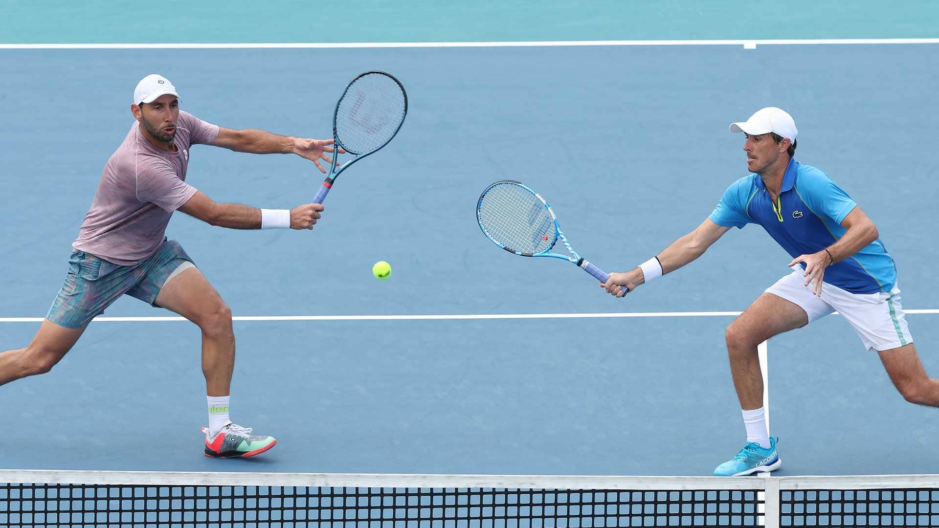 Santiago Gonzalez and Edouard Roger-Vasselin win their second straight Match Tie-break to reach the Miami final.