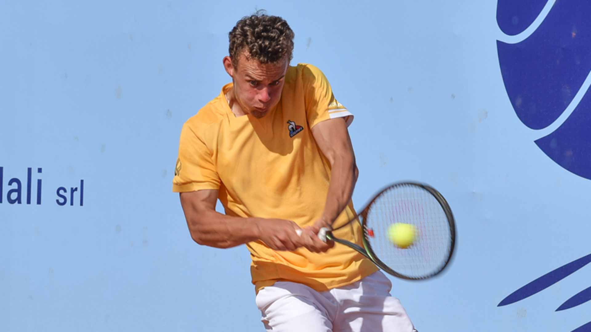 Luca Van Assche earns his third Challenger title at the 2023 Sanremo Challenger.