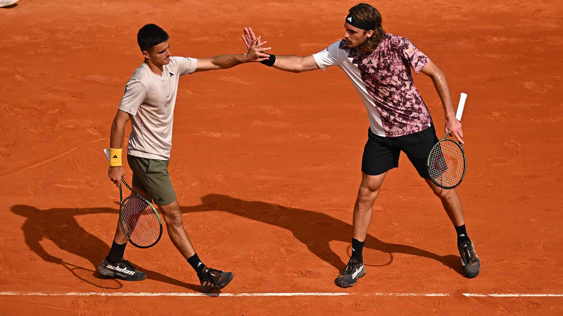 Petros Tsitsipas and Stefanos Tsitsipas defeat Grigor Dimitrov and Hubert Hurkacz on Monday in Monte-Carlo.