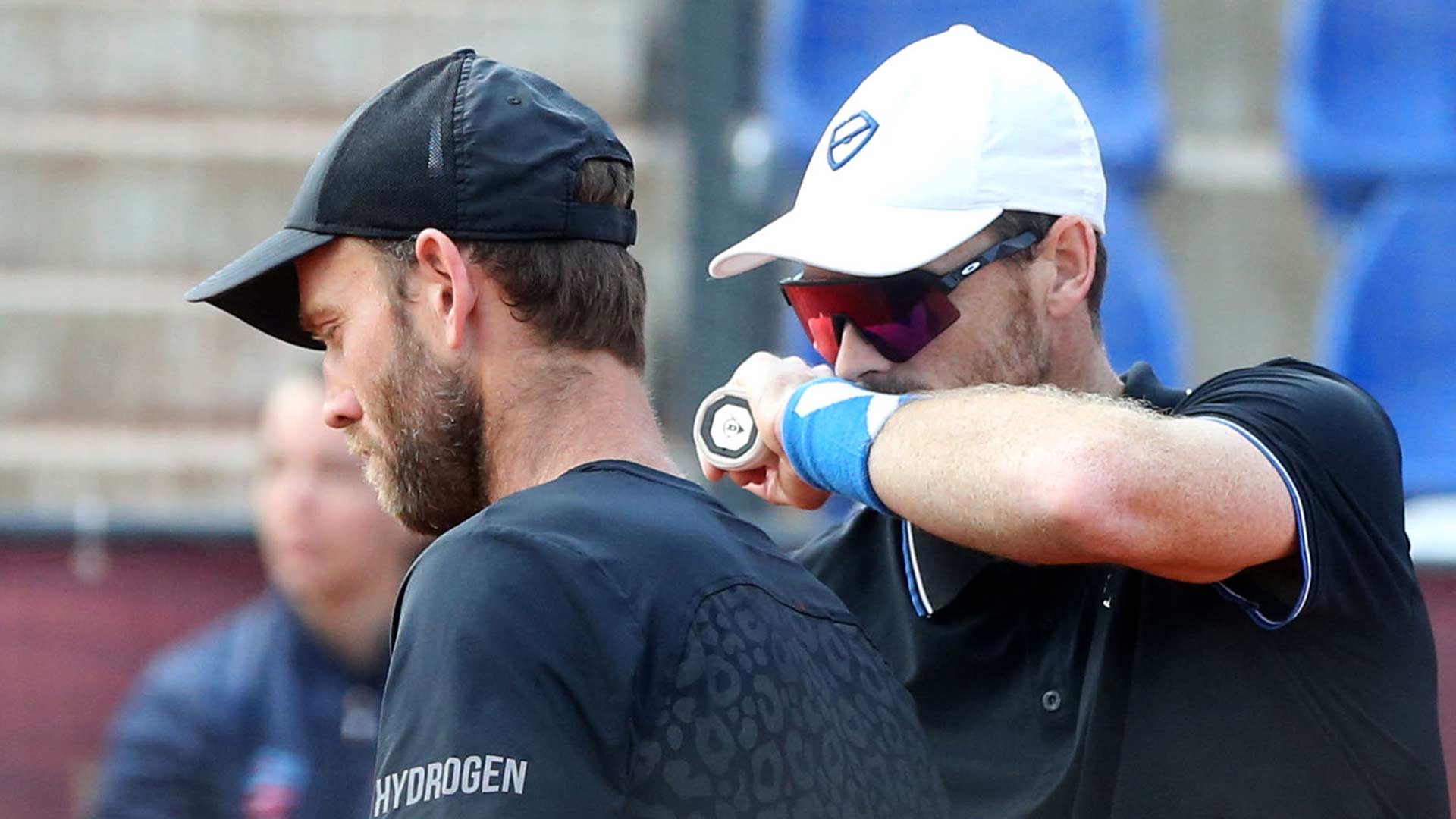 Michael Venus and Jamie Murray advance with a 13-11 Match Tie-break win in the Banja Luka quarter-finals.