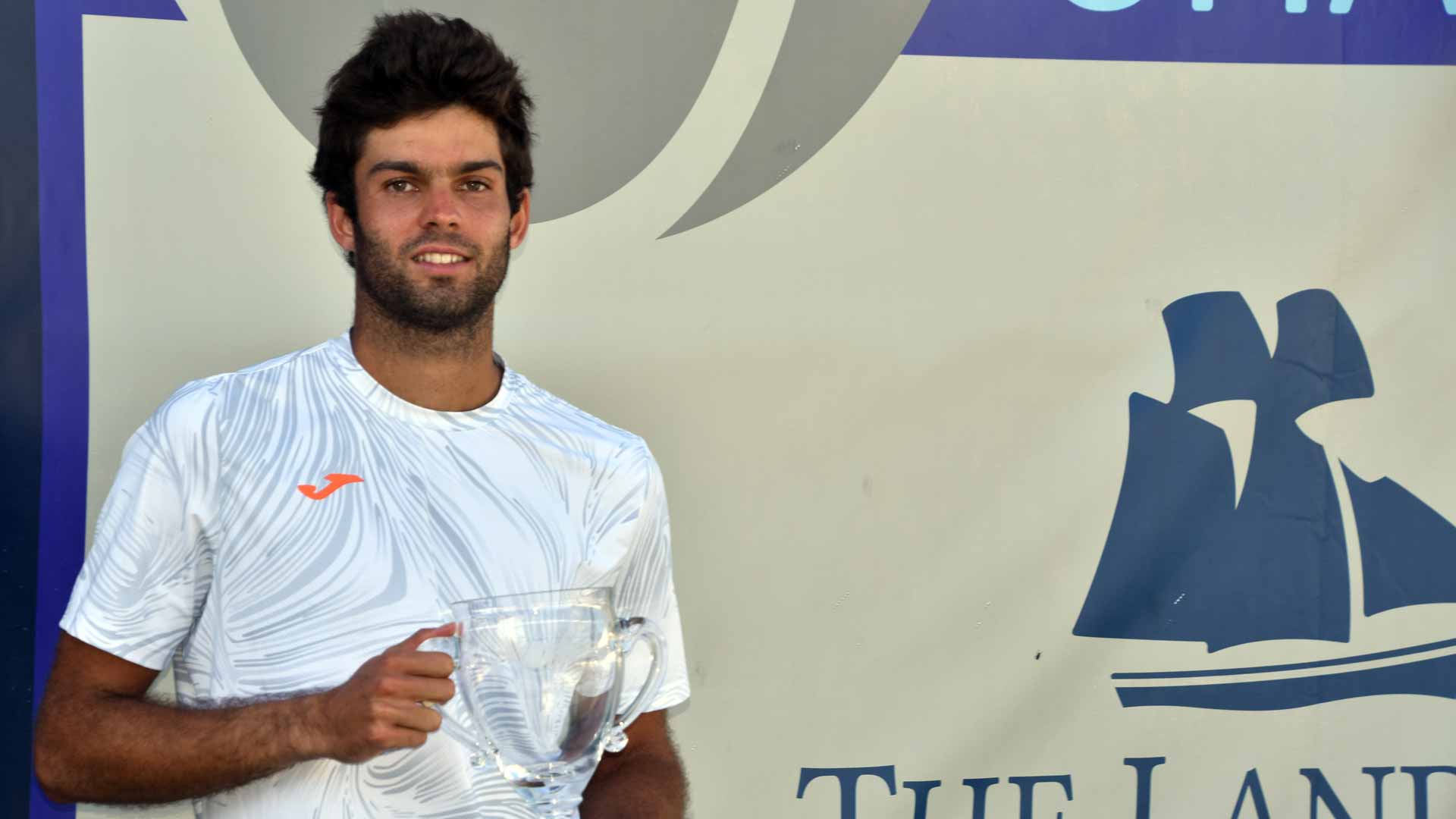 Facundo Diaz Acosta wins the 2023 Savannah Challenger.