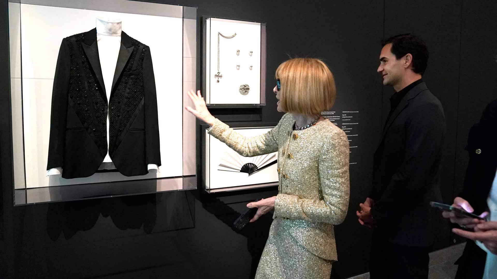 Anna Wintour and <a href='https://www.atptour.com/en/players/roger-federer/f324/overview'>Roger Federer</a>