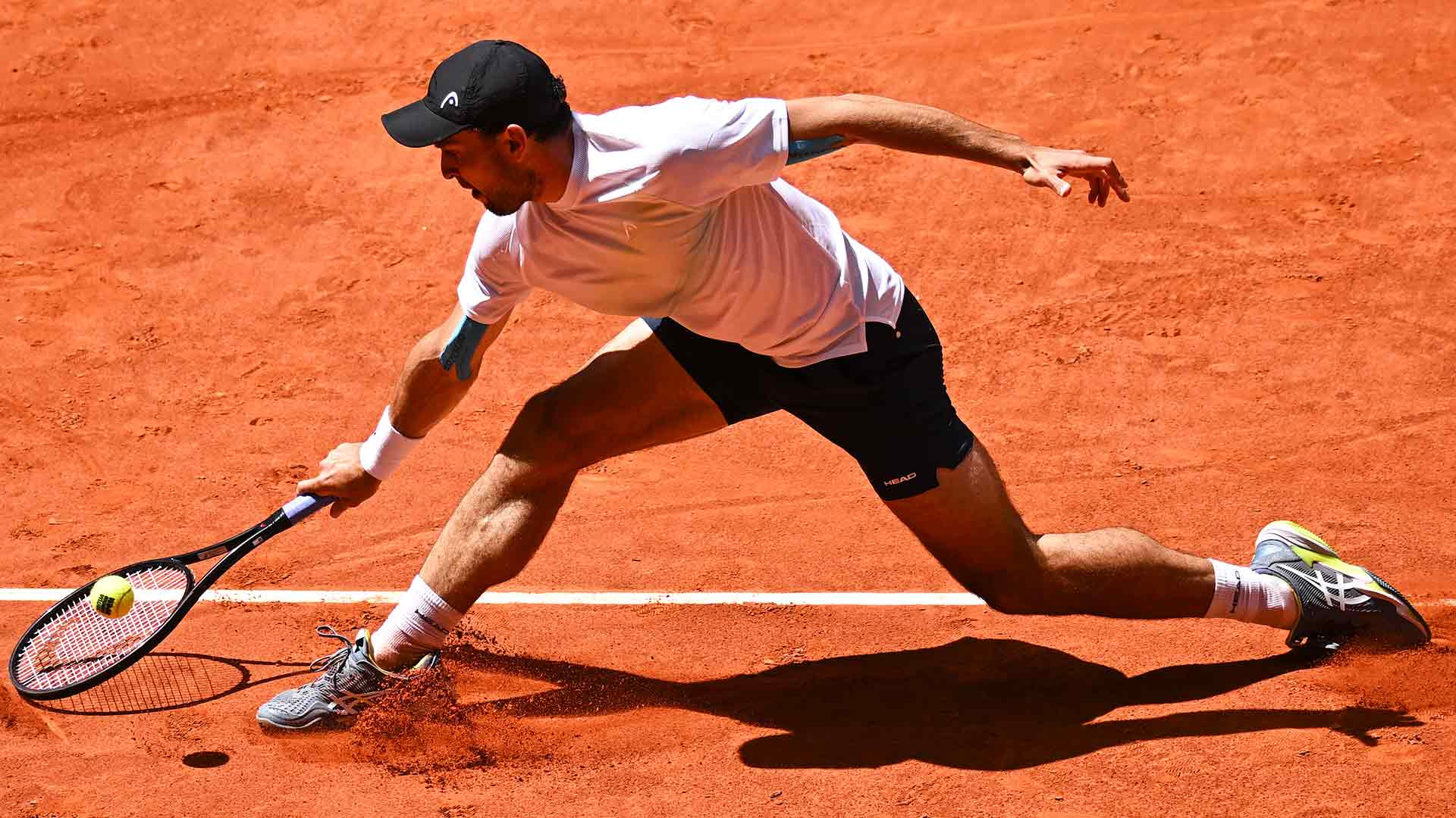 Aslan Karatsev will make his third main-draw appearance at Roland Garros.