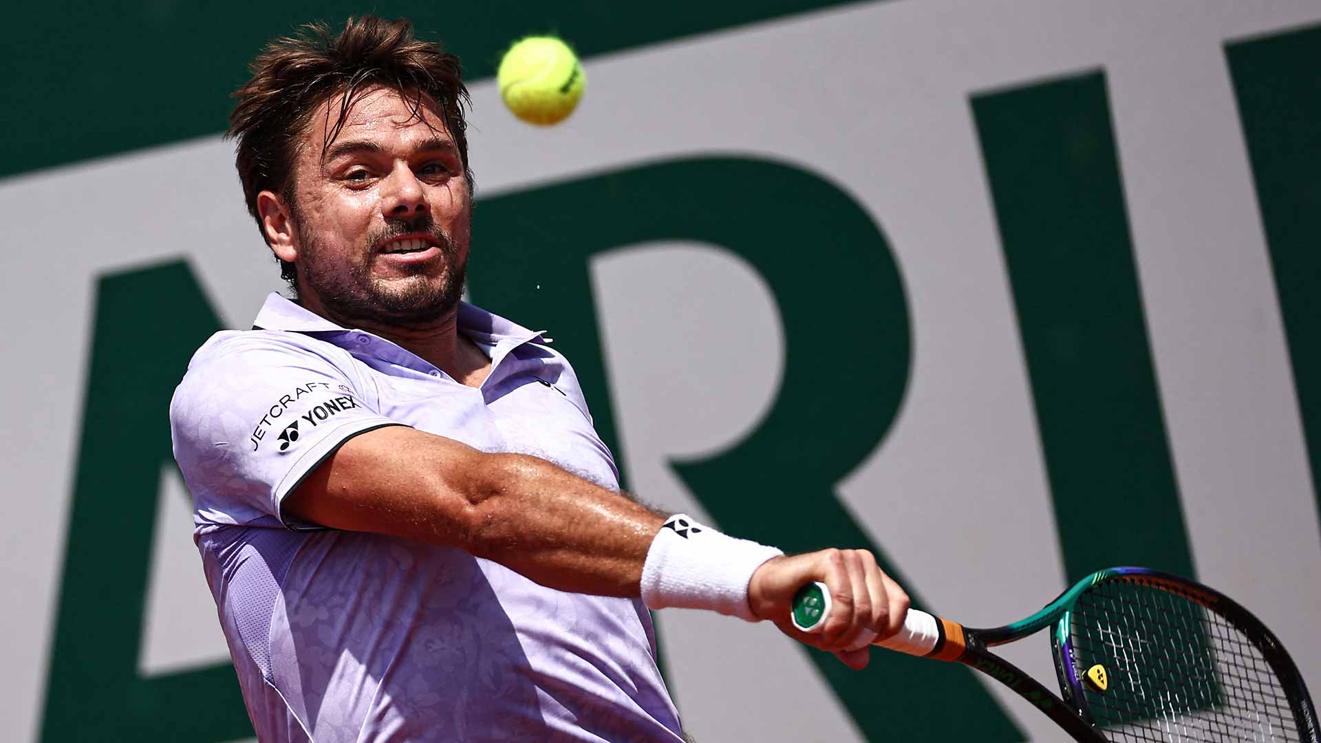 Stan Wawrinka hits 76 winners in a five-set victory against Albert Ramos-Vinolas on Monday in Paris.