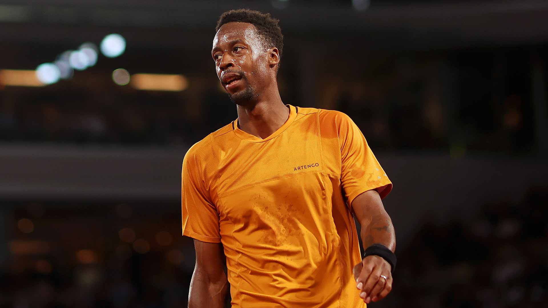 Gael Monfils will not play his scheduled match against sixth seed Holger Rune, who advances to the third round in Paris.