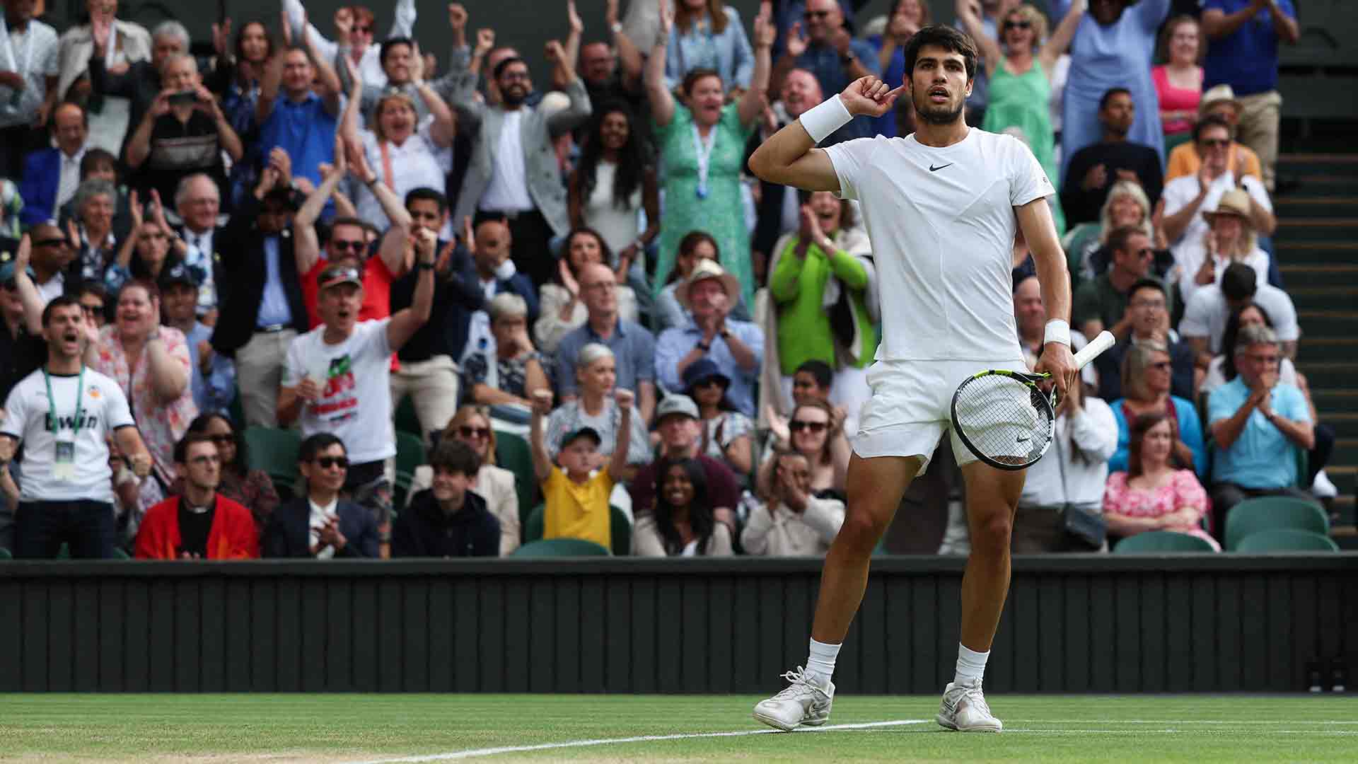 Carlos Alcaraz ha conquistado dos títulos de Grand Slam en el US Open 2022 y Wimbledon 2023.
