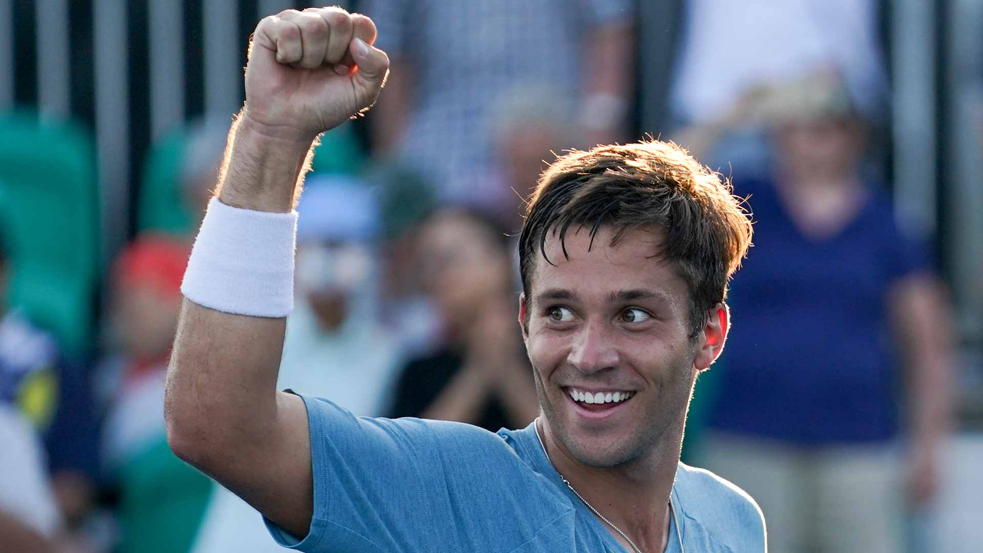 Alexis Galarneau celebrates winning the Granby Challenger.