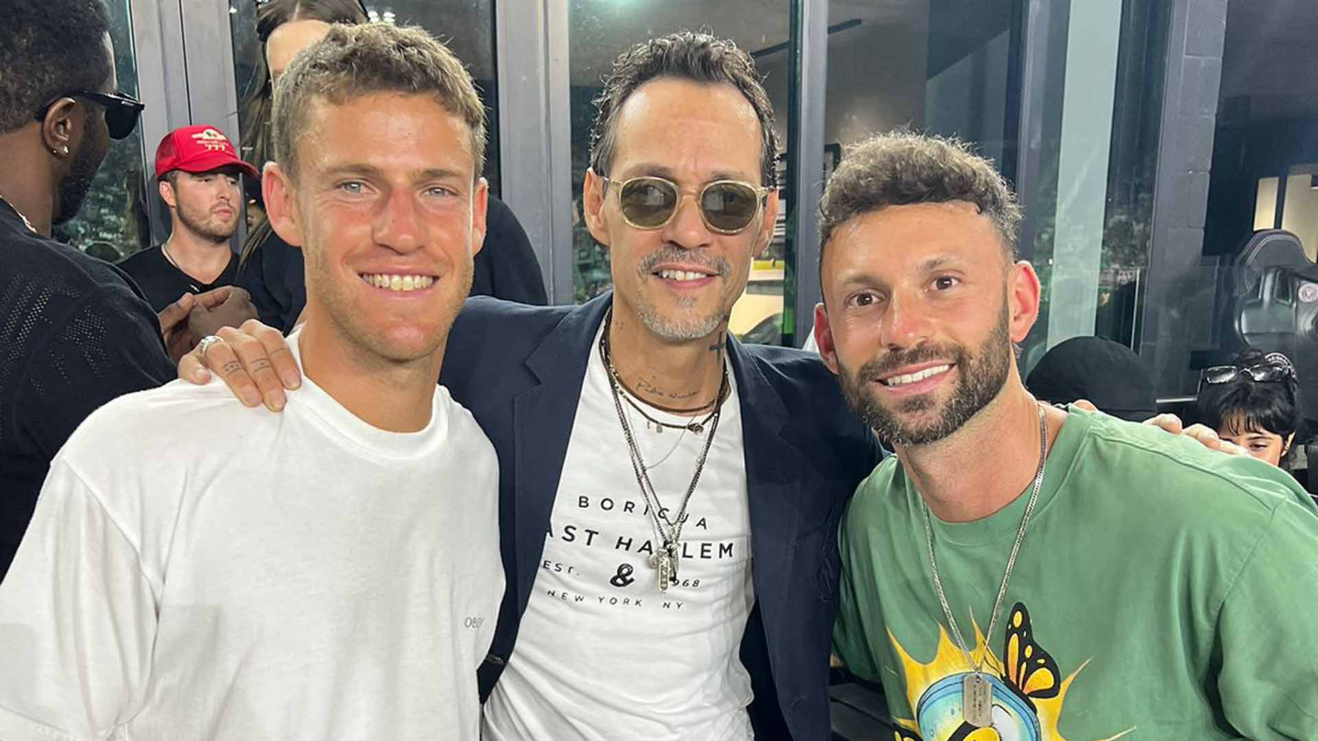 <a href='https://www.atptour.com/es/players/diego-schwartzman/sm37/overview'>Diego Schwartzman</a>, Marc Anthony and Matias Schwartzman