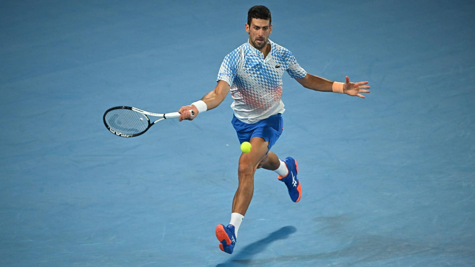 Novak Djokovic holds a 92% win rate on hard courts over the past 52 weeks.