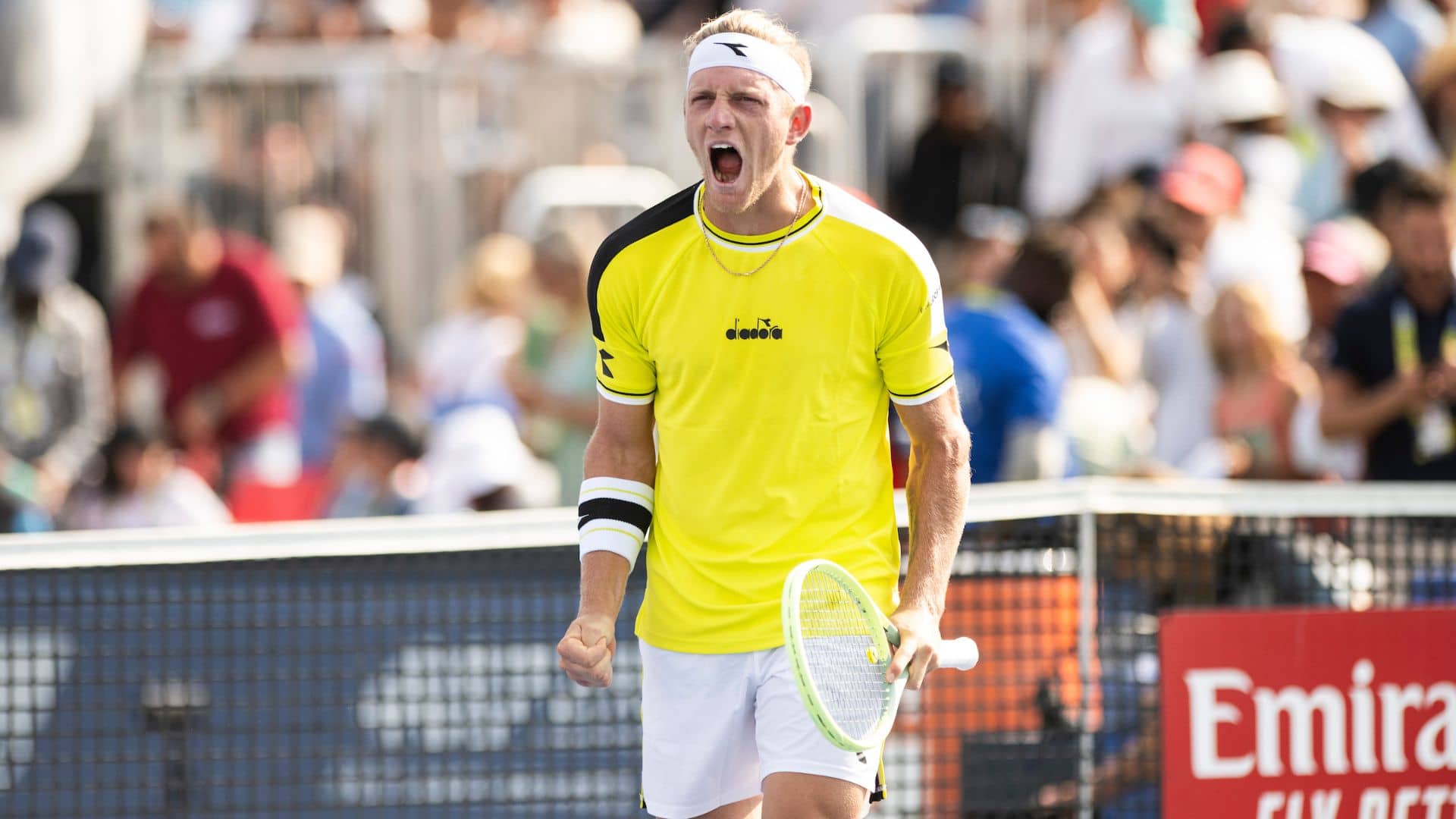 Alejandro Davidovich Fokina necesió apenas una hora de juego para vencer a Alexander Zverev.