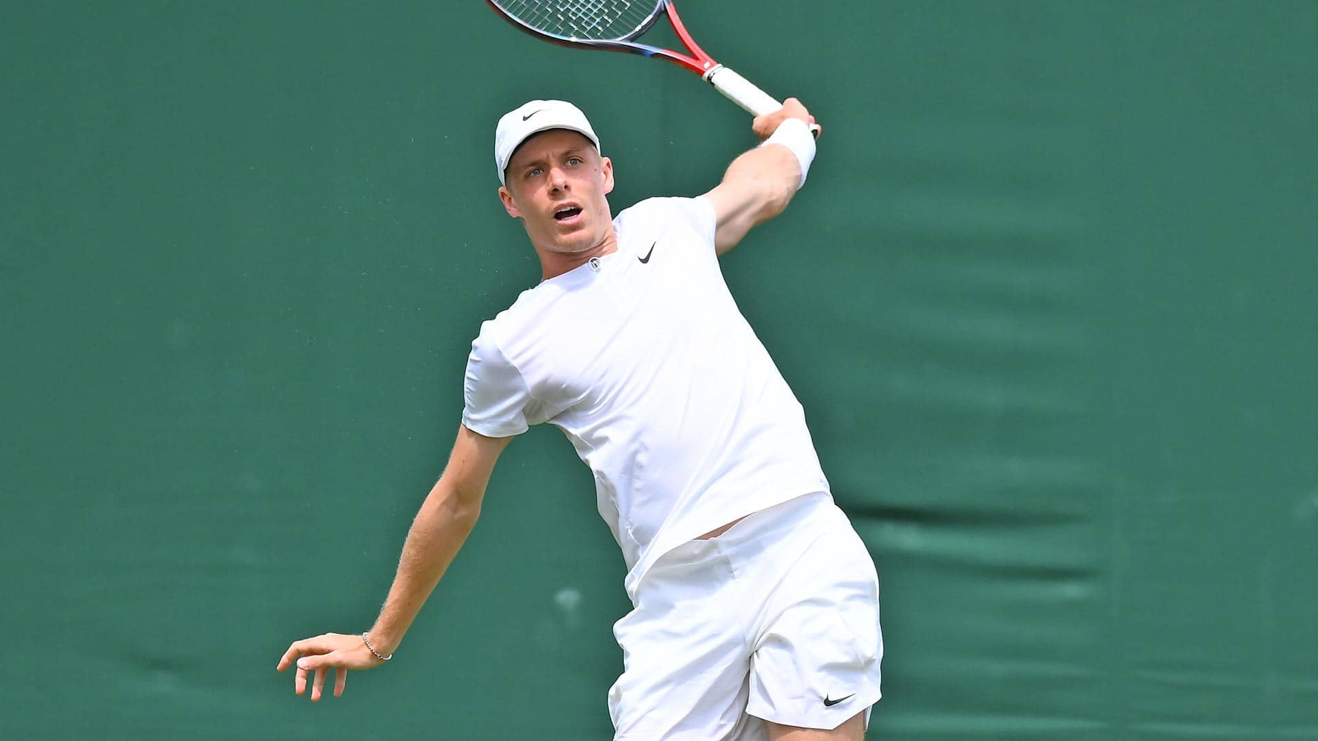 Denis Shapovalov jugó por última vez en julio en Wimbledon.