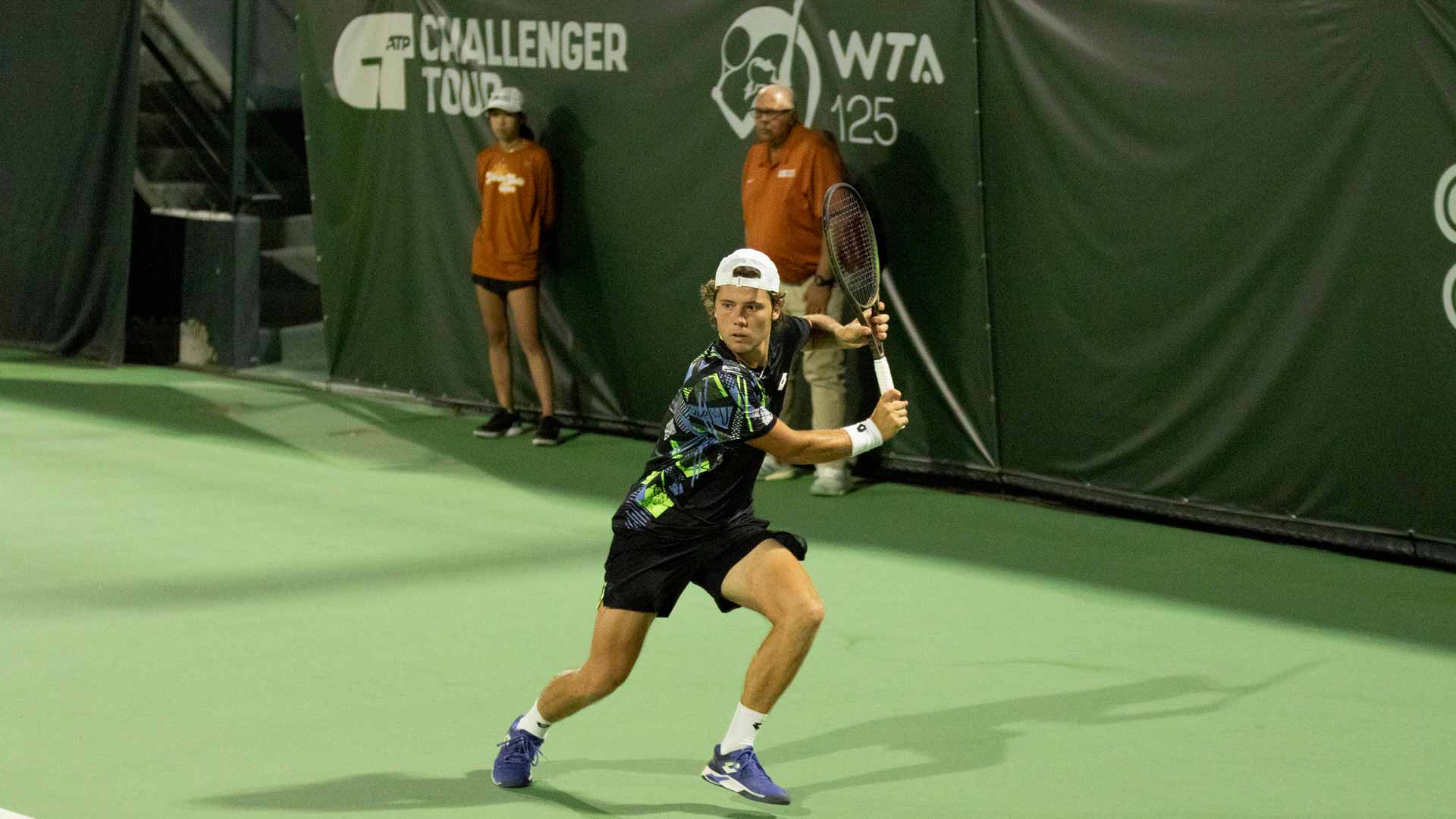 <a href='https://www.atptour.com/en/players/aleksandar-kovacevic/k0az/overview'>Aleksandar Kovacevic</a> in action at the <a href='https://www.atptour.com/en/scores/archive/stanford/2885/2023/results'>Golden Gate Open</a>.