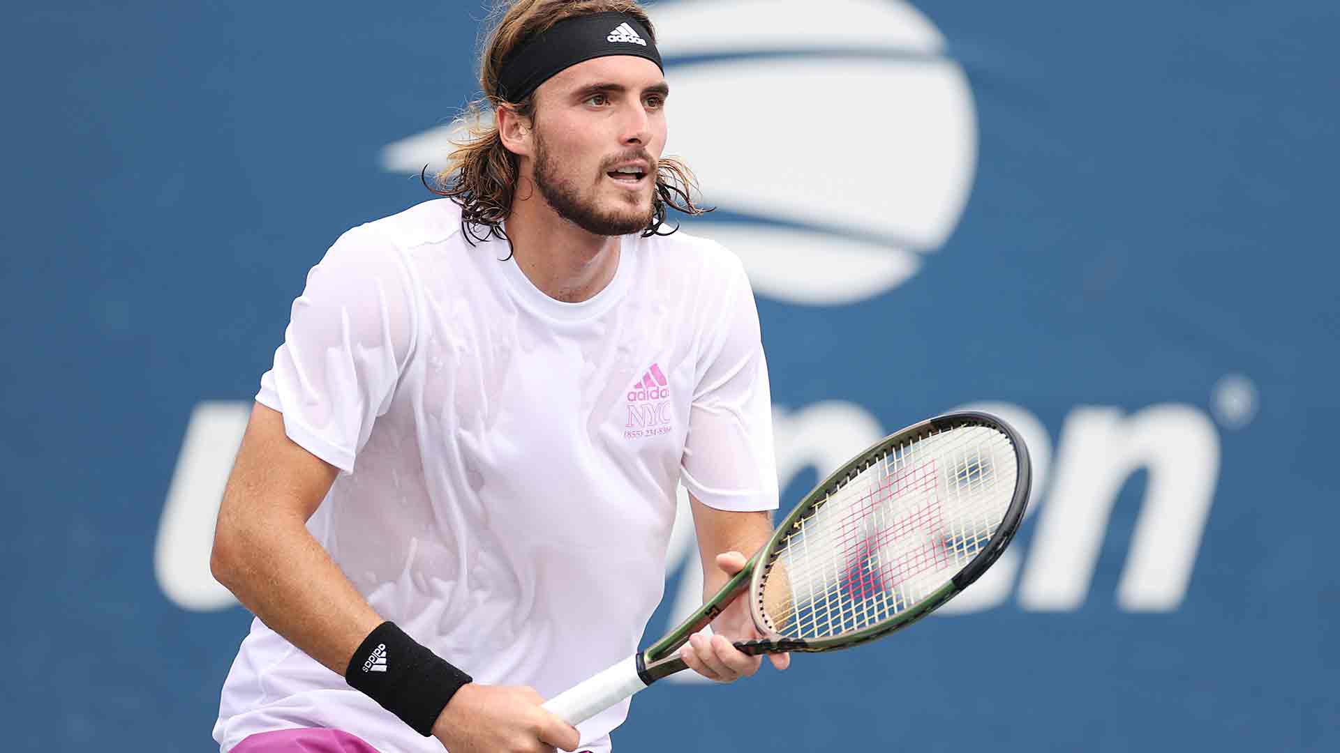 Stefanos Tsitsipas se estrenará en esta edición del US Open frente a Milos Raonic.