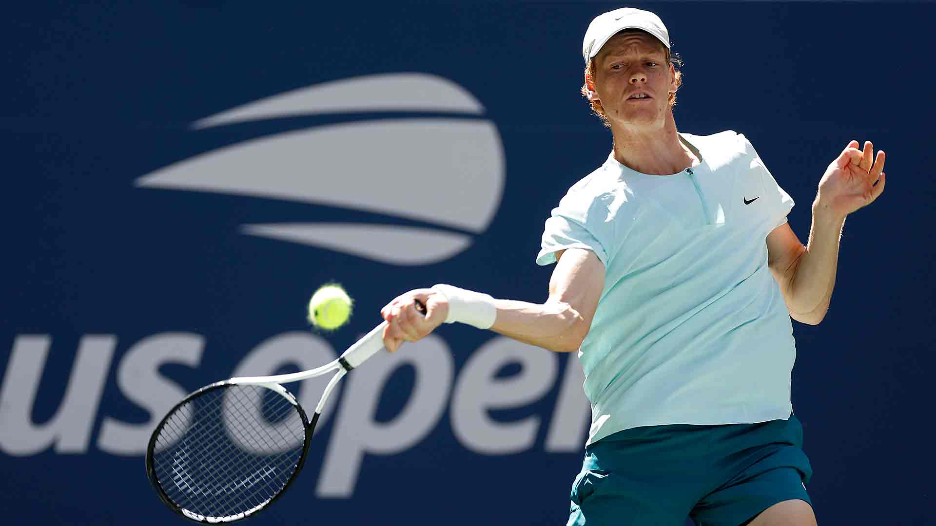 Jannik Sinner participa por quinta vez en su carrera en el US Open.