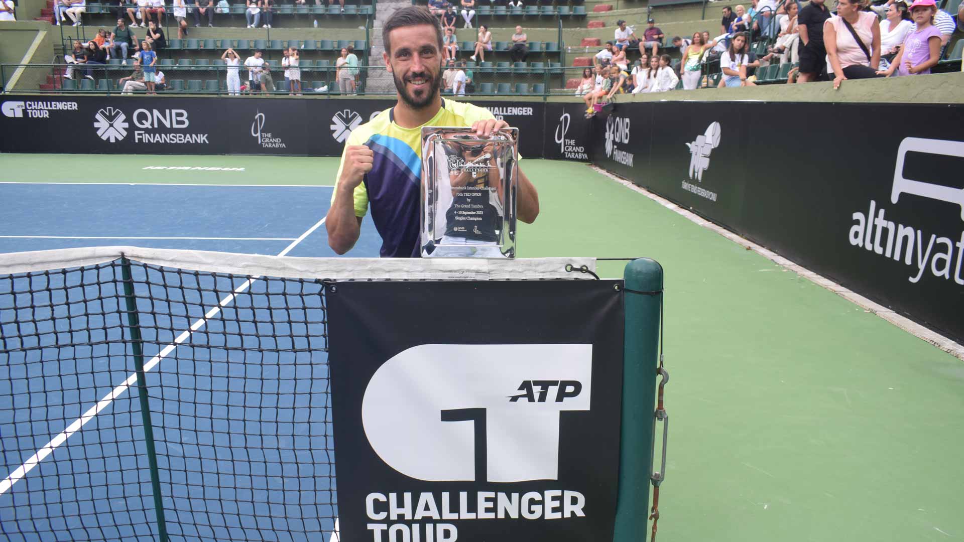 <a href='https://www.atptour.com/en/players/damir-dzumhur/d923/overview'>Damir Dzumhur</a> wins the Challenger 75 event in Istanbul, Turkiye.
