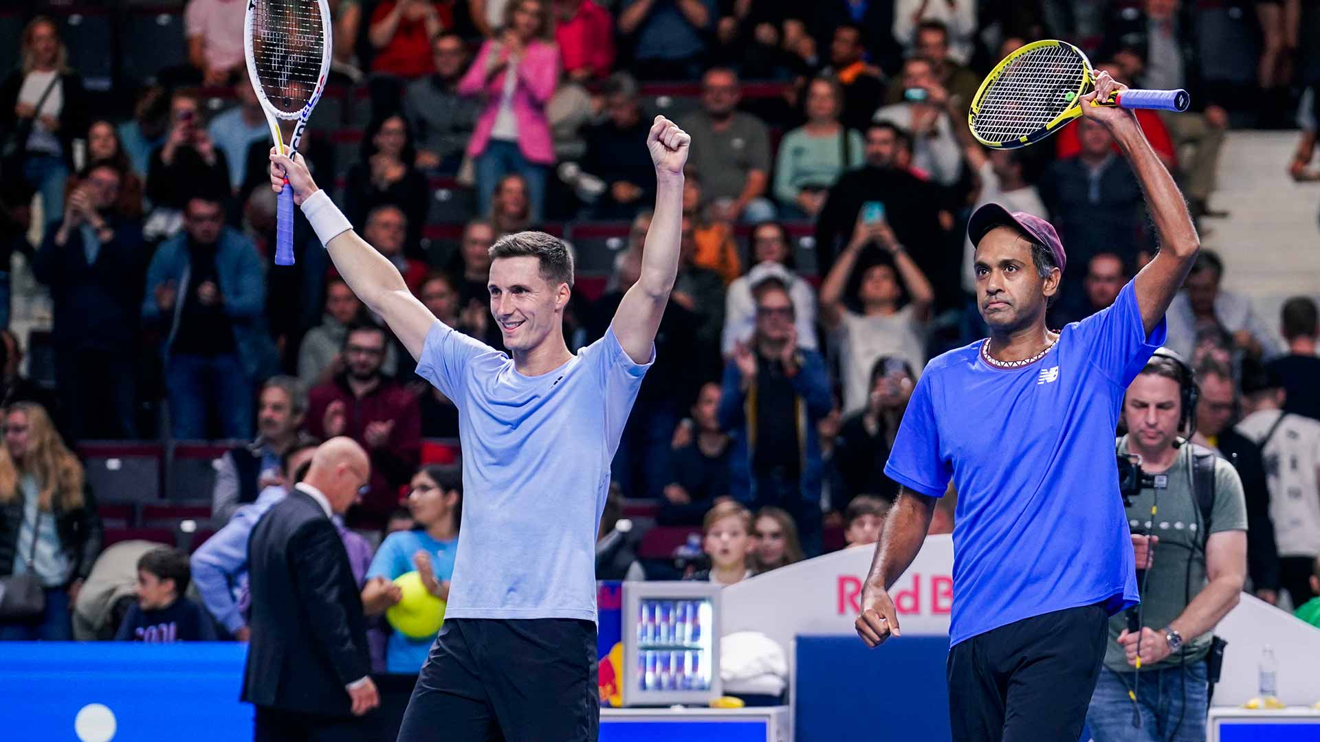 Joe Salisbury/Rajeev Ram celebrate in Vienna on Sunday.