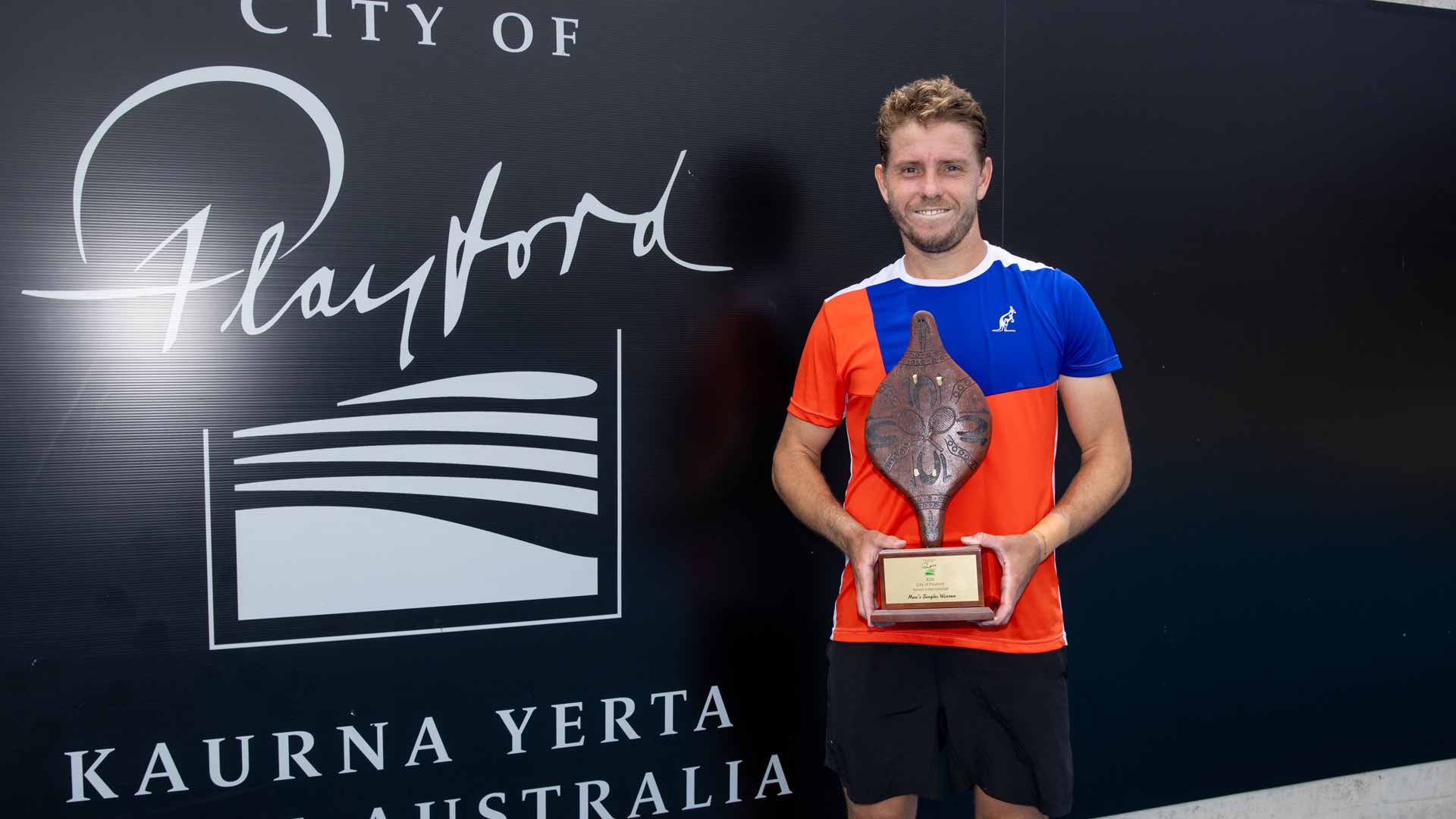 <a href='https://www.atptour.com/en/players/james-duckworth/d994/overview'>James Duckworth</a> wins the Challenger 75 event in Playford, Australia.