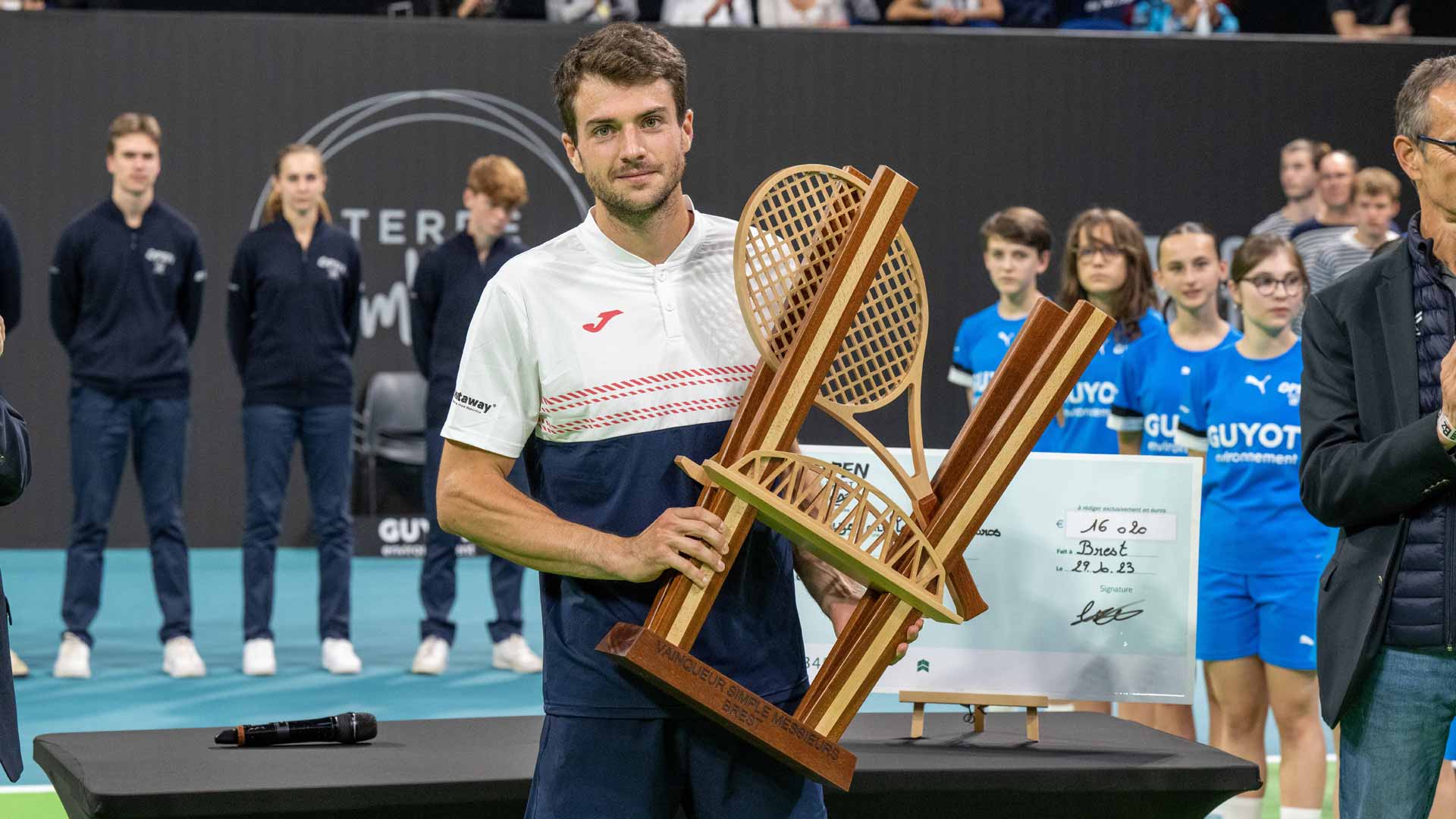 <a href='https://www.atptour.com/en/players/pedro-martinez/mo44/overview'>Pedro Martinez</a> wins the Challenger 100 event in Brest, France.