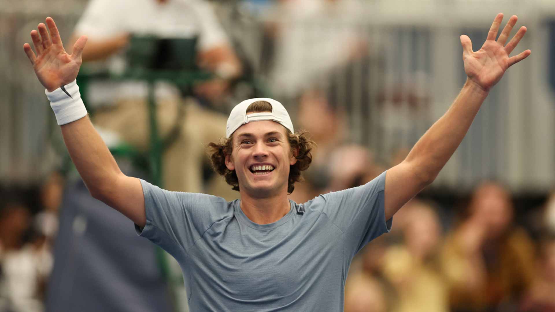 <a href='https://www.atptour.com/en/players/liam-draxl/d0dp/overview'>Liam Draxl</a> wins his maiden ATP Challenger Tour title in Calgary, Canada.