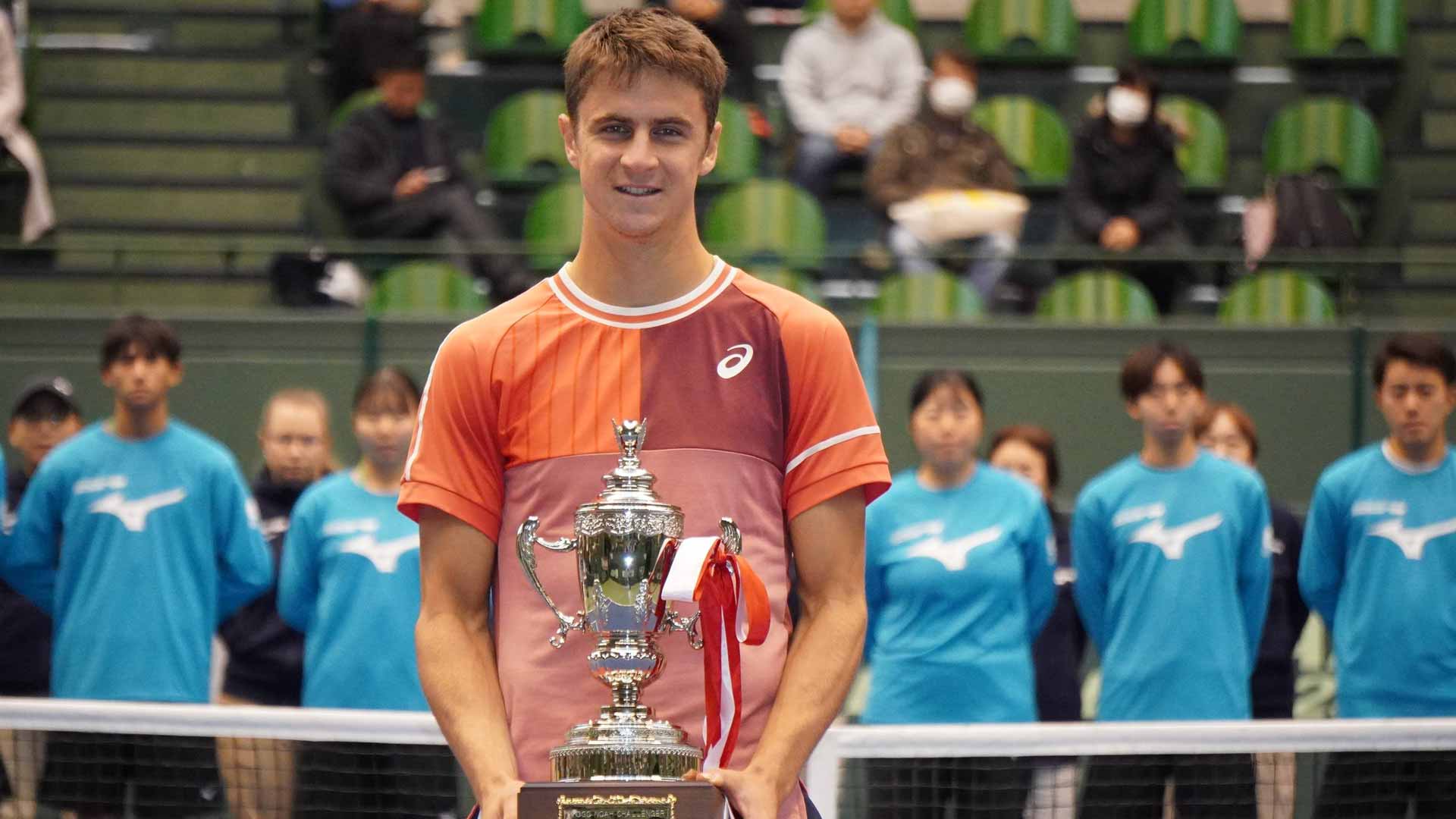 Duje Ajdukovic triumphs at the Kobe Challenger.