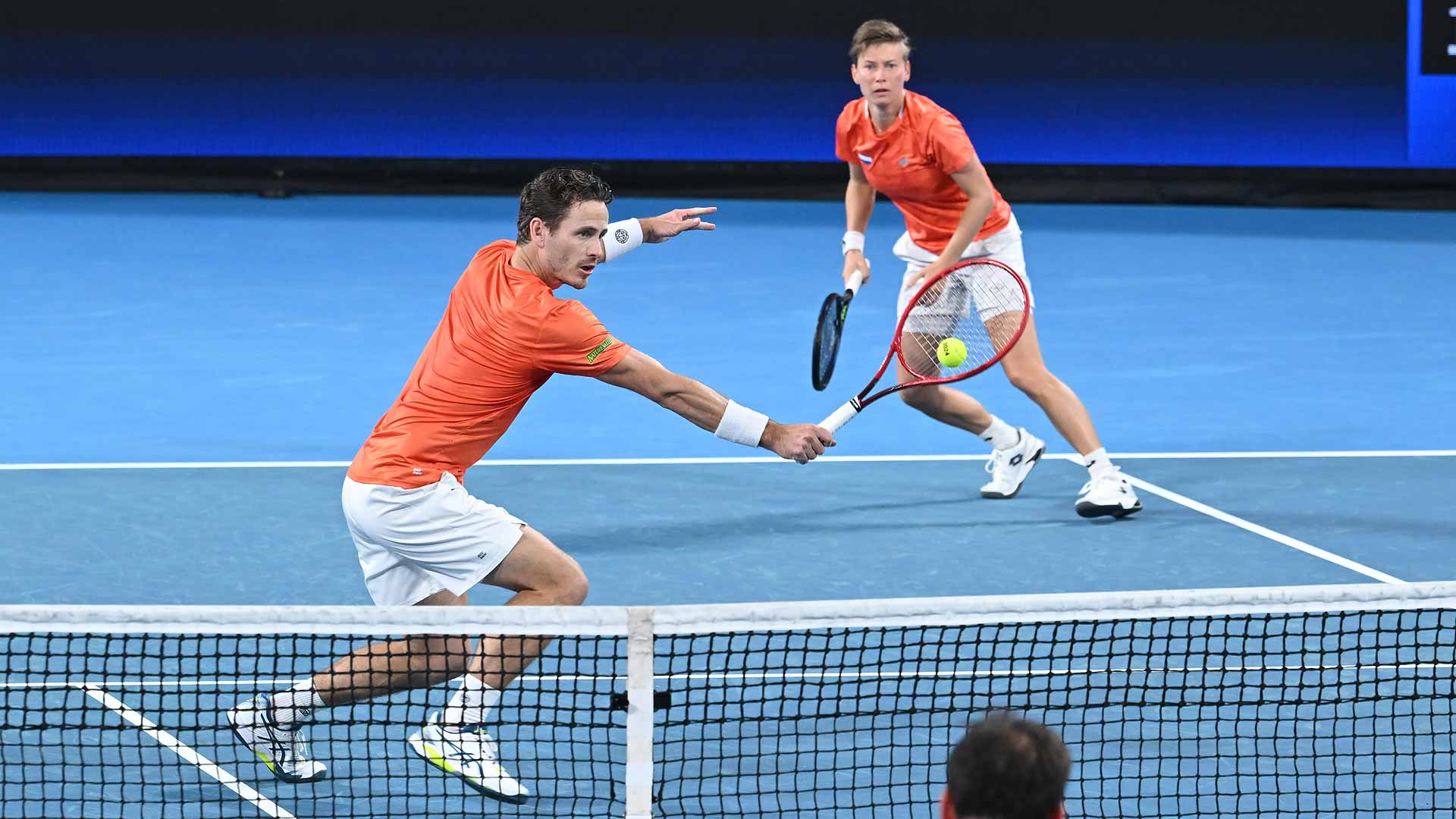 Wesley Koolhof and Demi Schuurs defeat Ivan Dodig and Donna Vekic in the early hours of Wednesday morning.