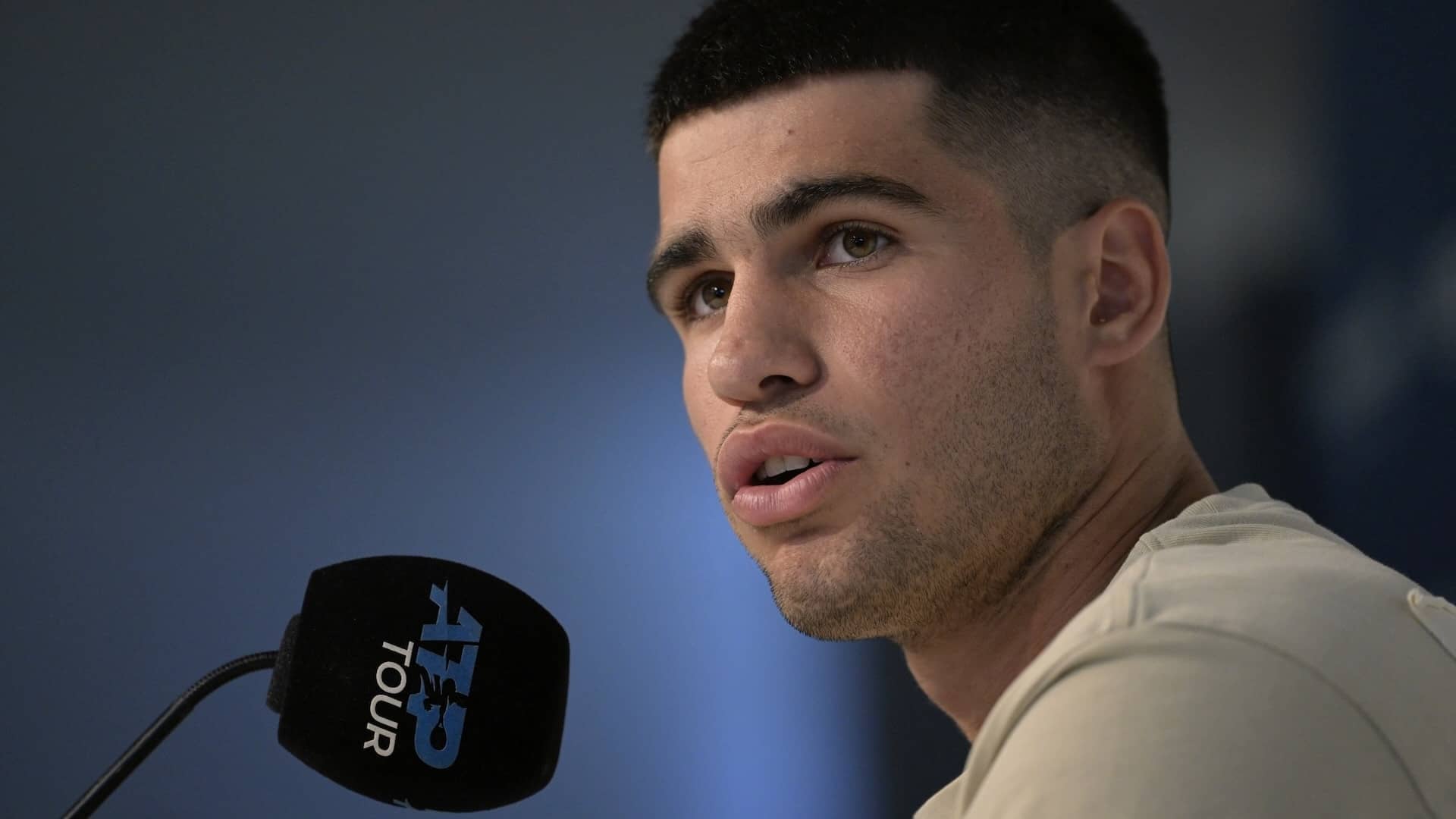 Carlos Alcaraz, durante su primera rueda de prensa en Buenos Aires.