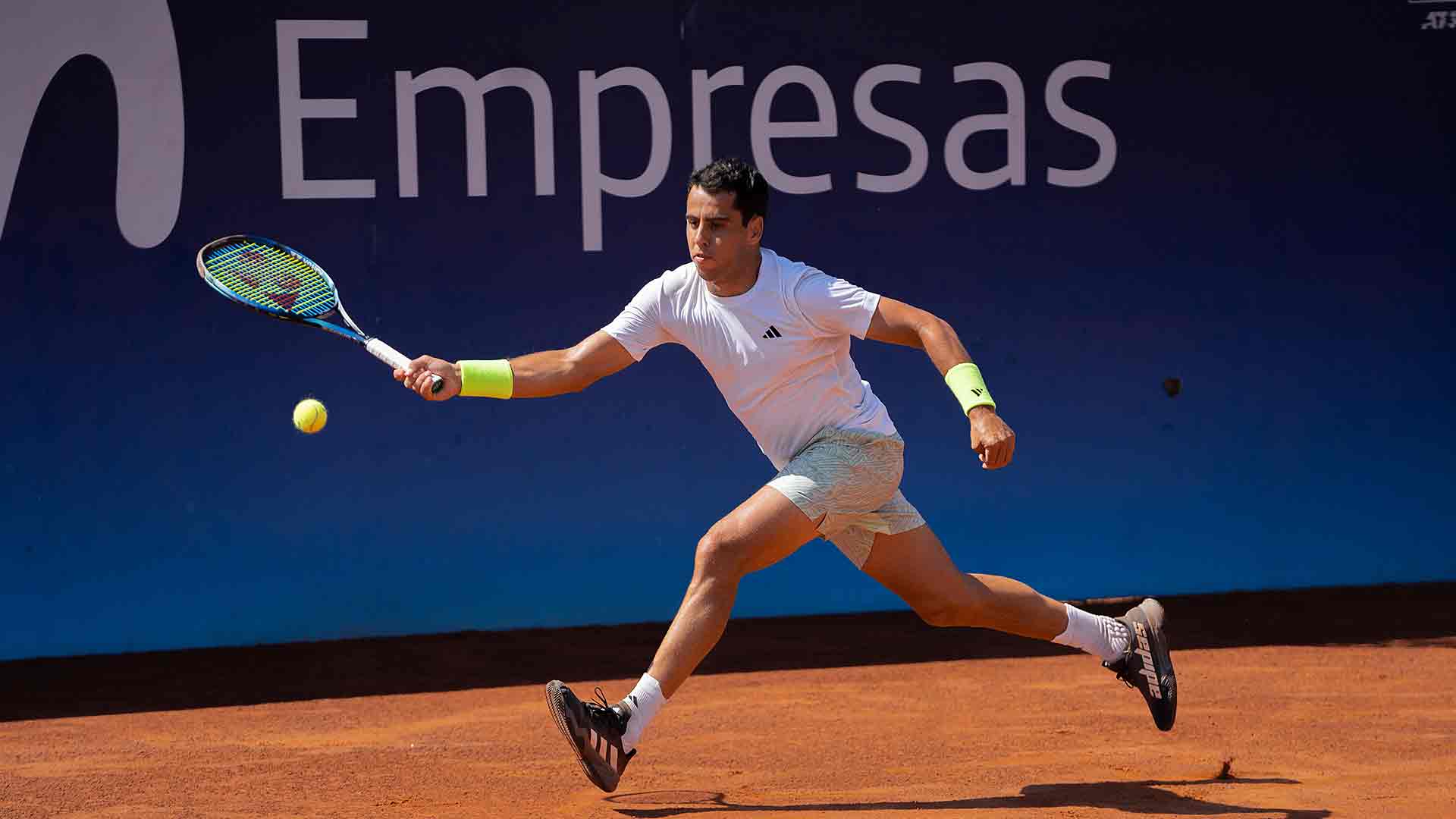 Jaume Munar defiende las semifinales en esta edición del Movistar Chile Open.