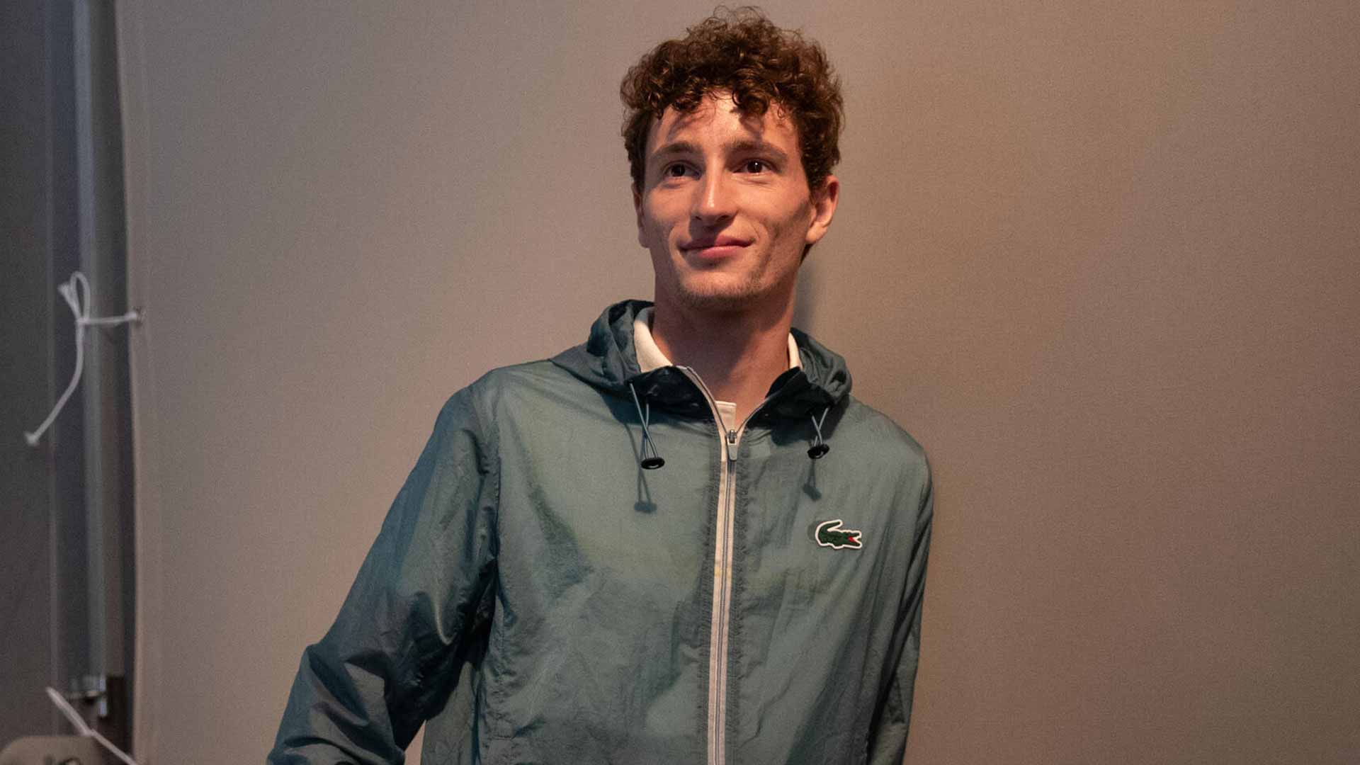 <a href='https://www.atptour.com/en/players/ugo-humbert/hh26/overview'>Ugo Humbert</a>