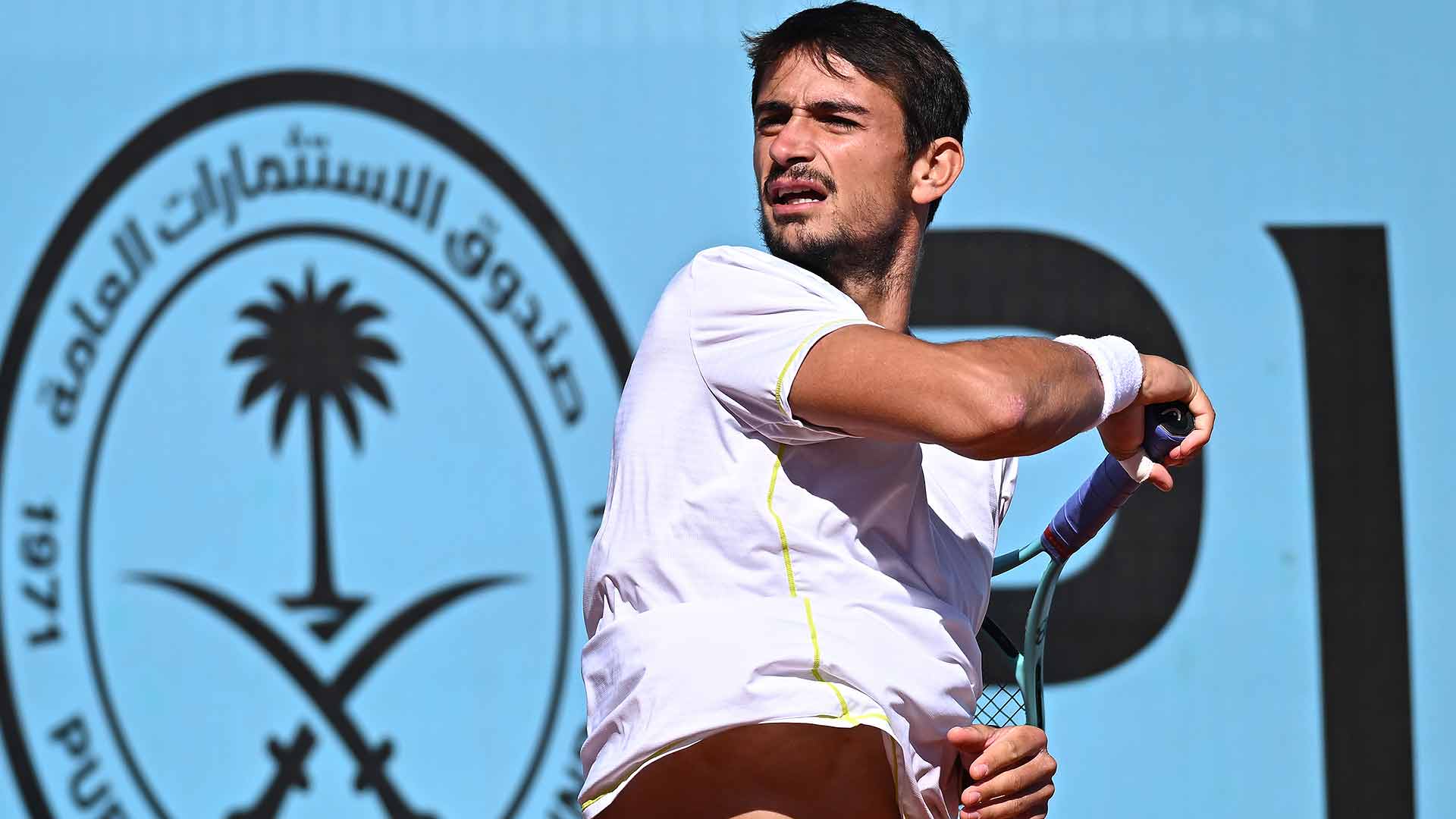 Mariano Navone is rapidly rising up the PIF ATP Rankings.
