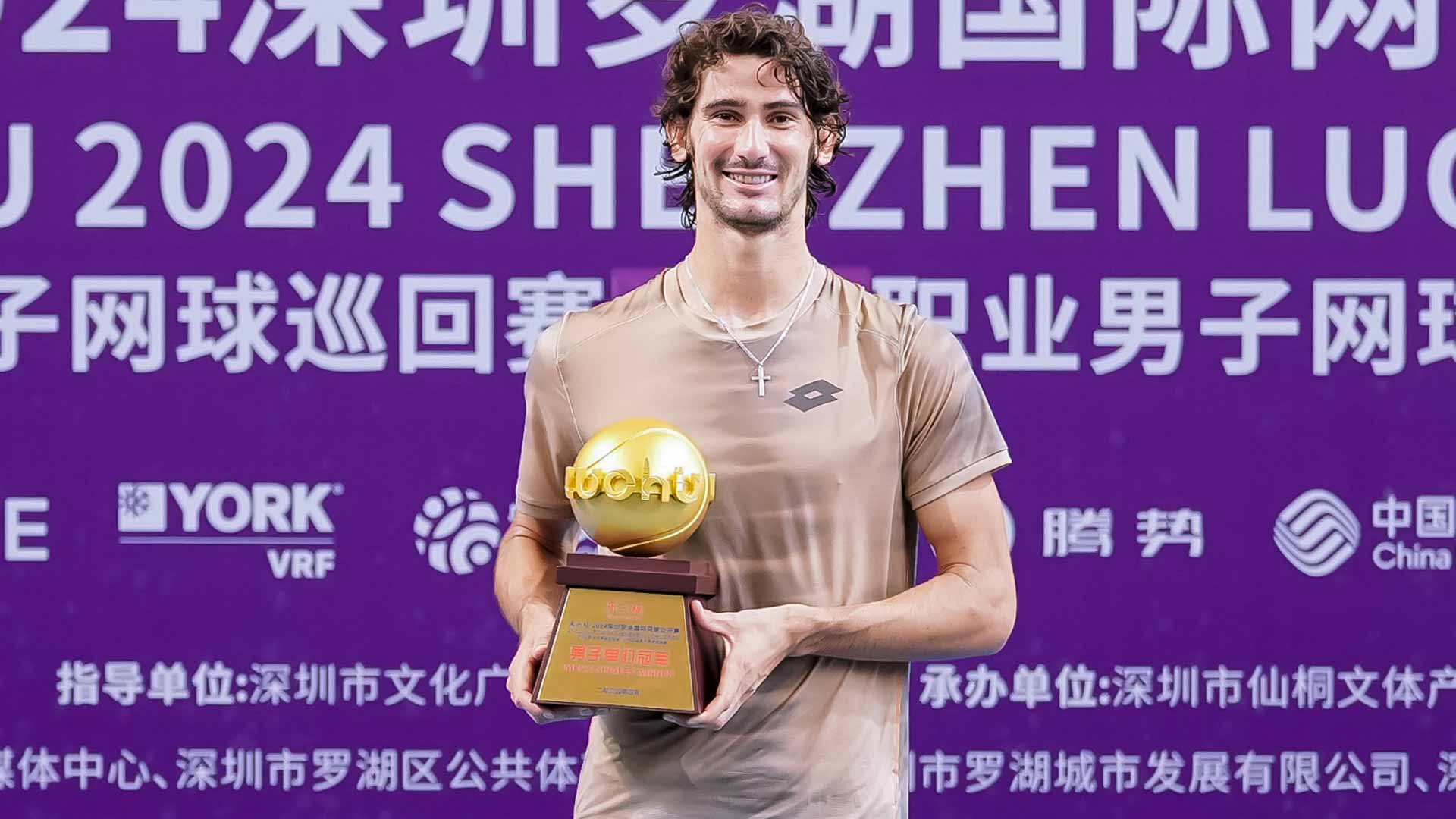 <a href='https://www.atptour.com/en/players/lloyd-harris/hg86/overview'>Lloyd Harris</a> triumphs at the <a href='https://www.atptour.com/en/scores/archive/shenzhen/2897/2024/results'>Shenzhen Luohu Challenger</a>.