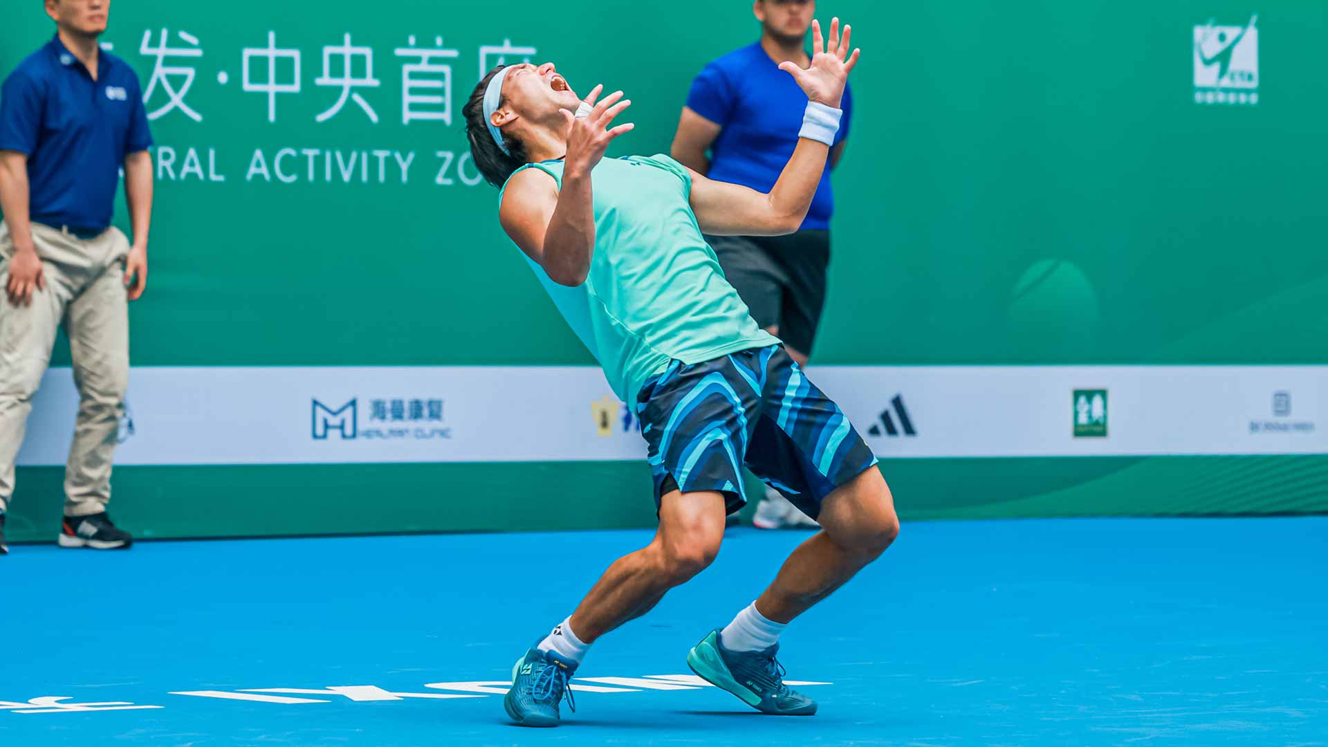 Buyunchaokete celebrates winning the Wuxi Challenger.