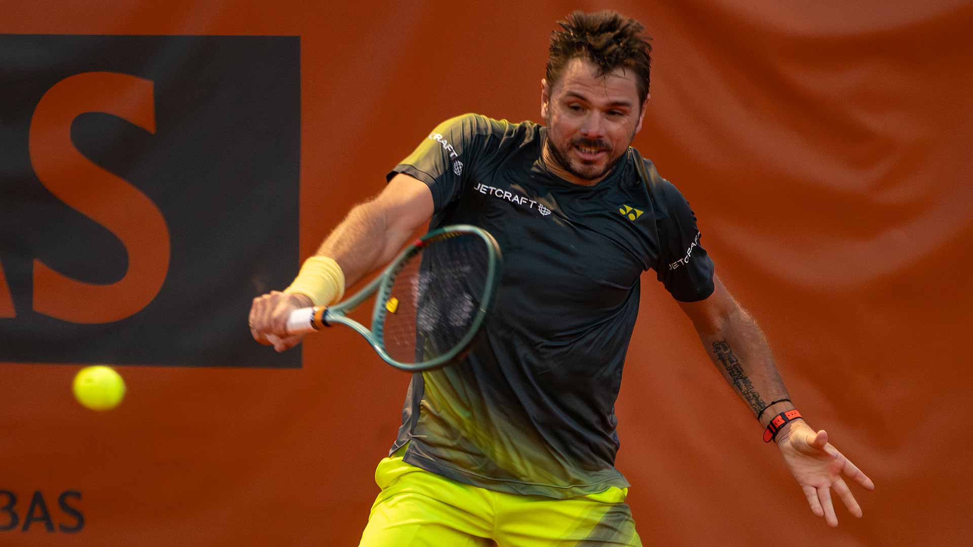 Stan Wawrinka in action Wednesday at the BNP Paribas Primrose.