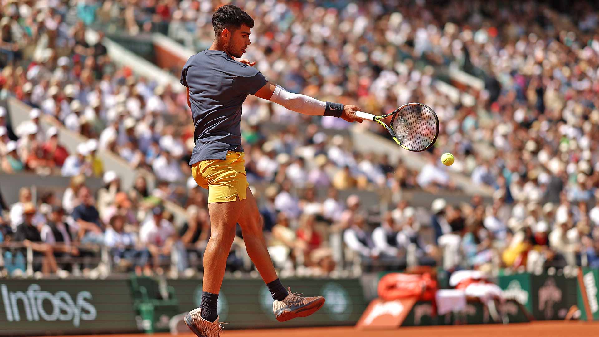 Carlos Alcaraz buscará su cuarta vez en 3ª ronda de Roland Garros.